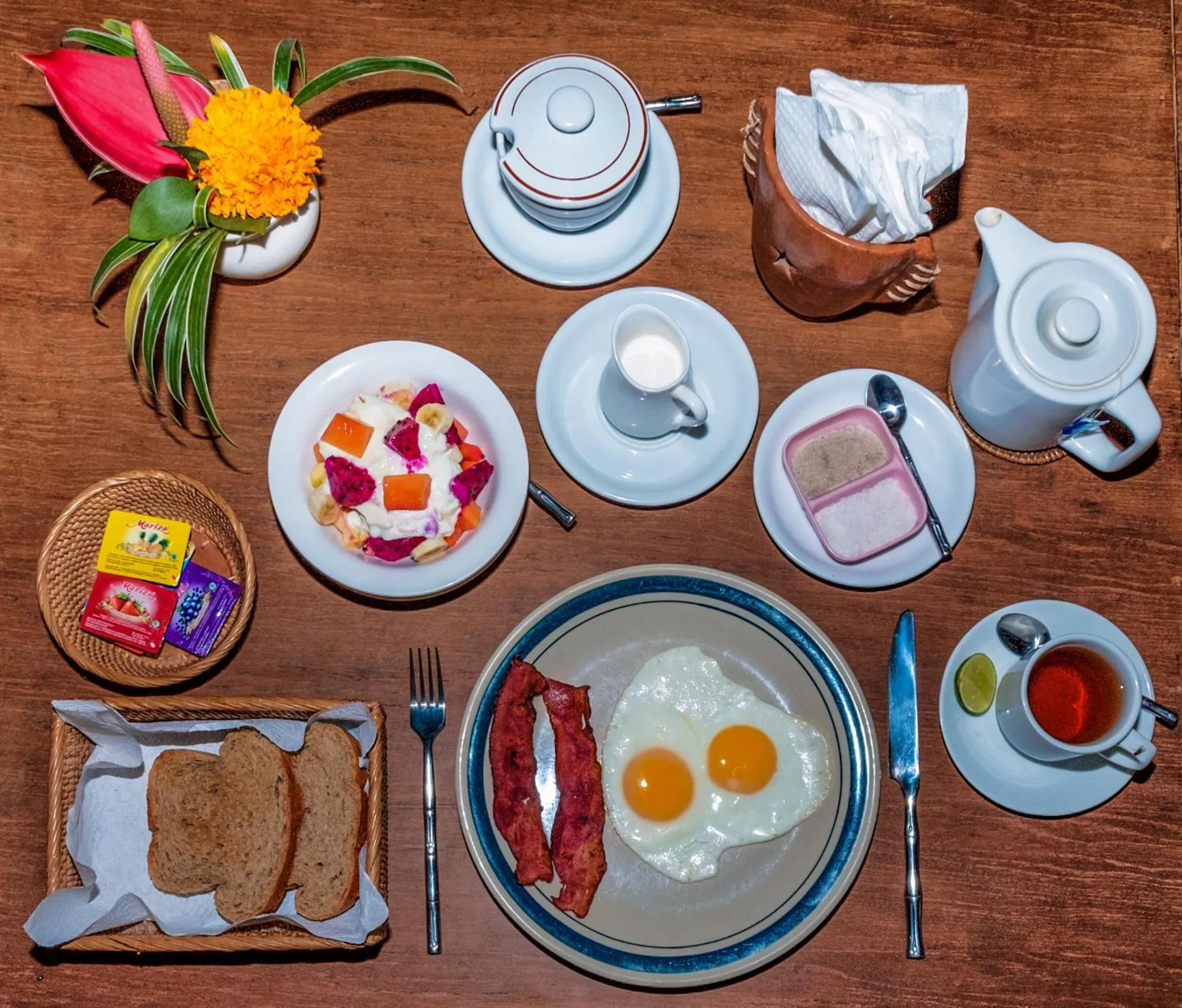 Breakfast in Murni's Houses & Spa