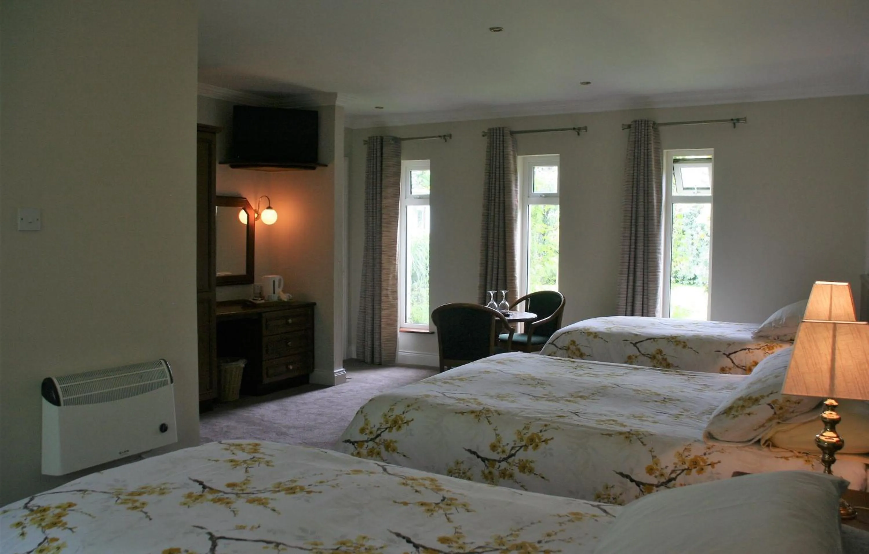 Bedroom, Bed in Applecroft House