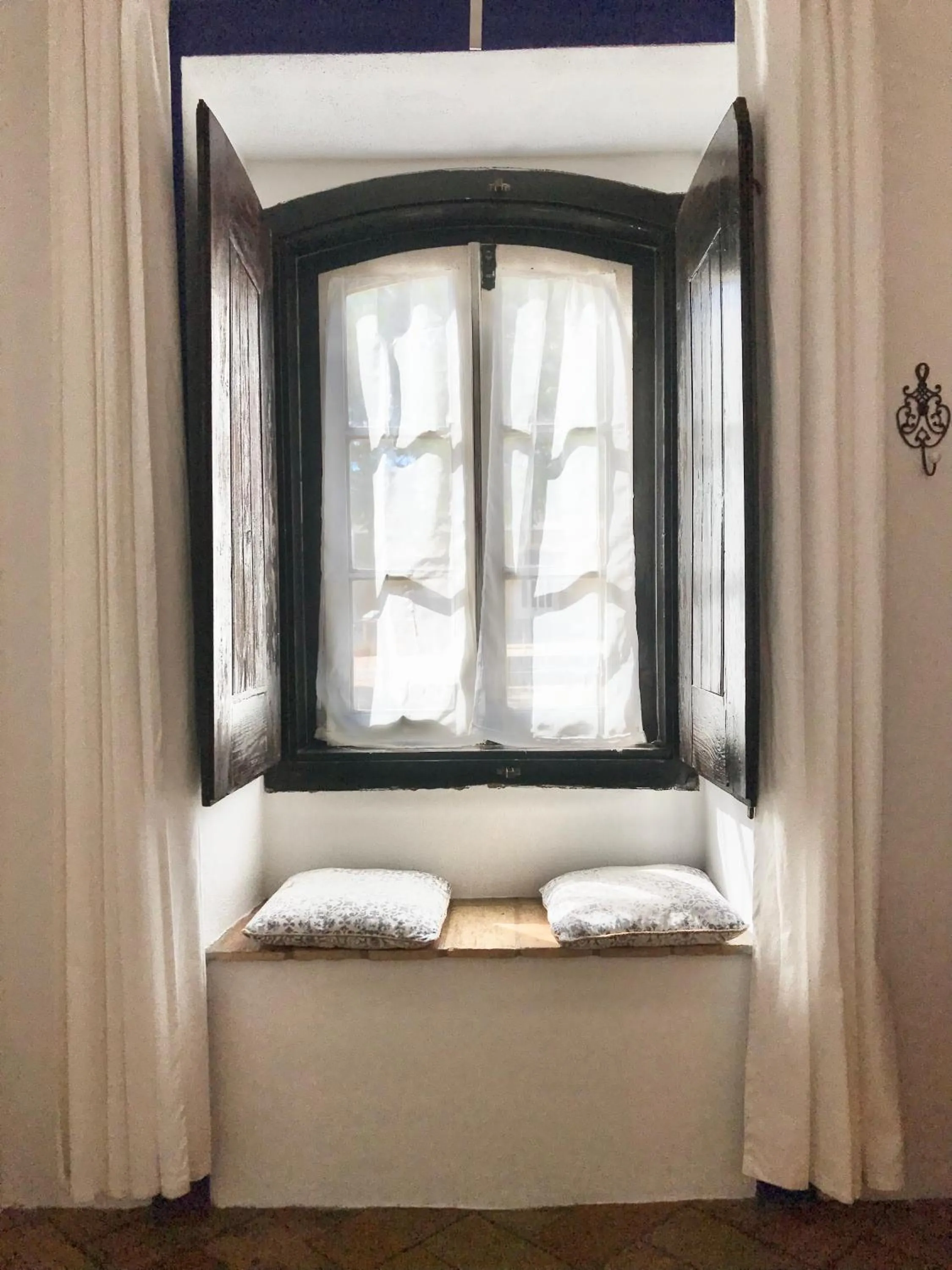 Decorative detail in Casa Largo do Poço Guesthouse