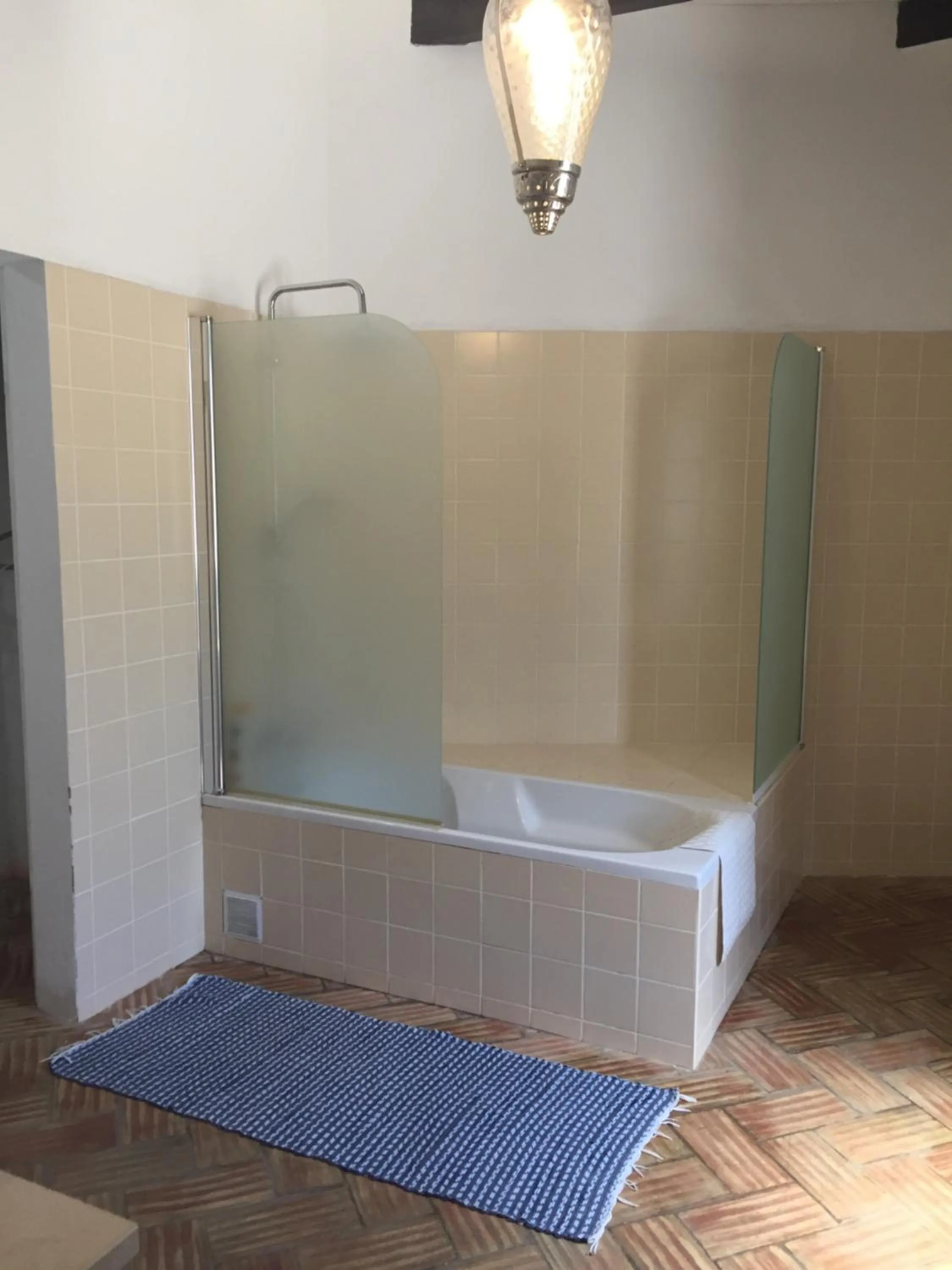 Bathroom in Casa Largo do Poço Guesthouse