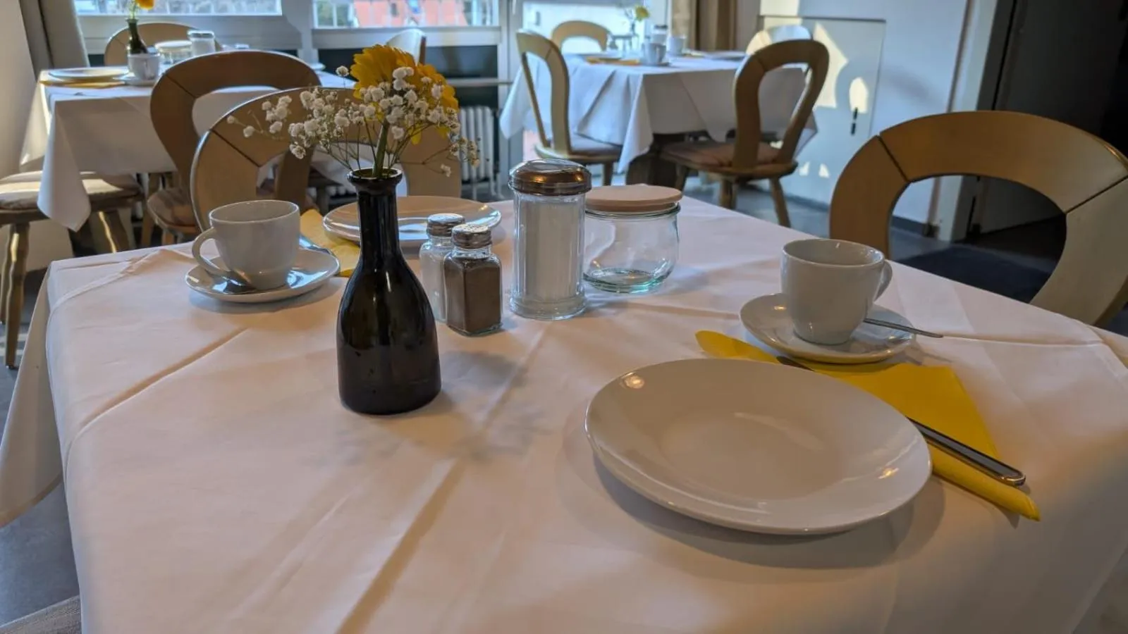 Breakfast in Hotel Central Garni