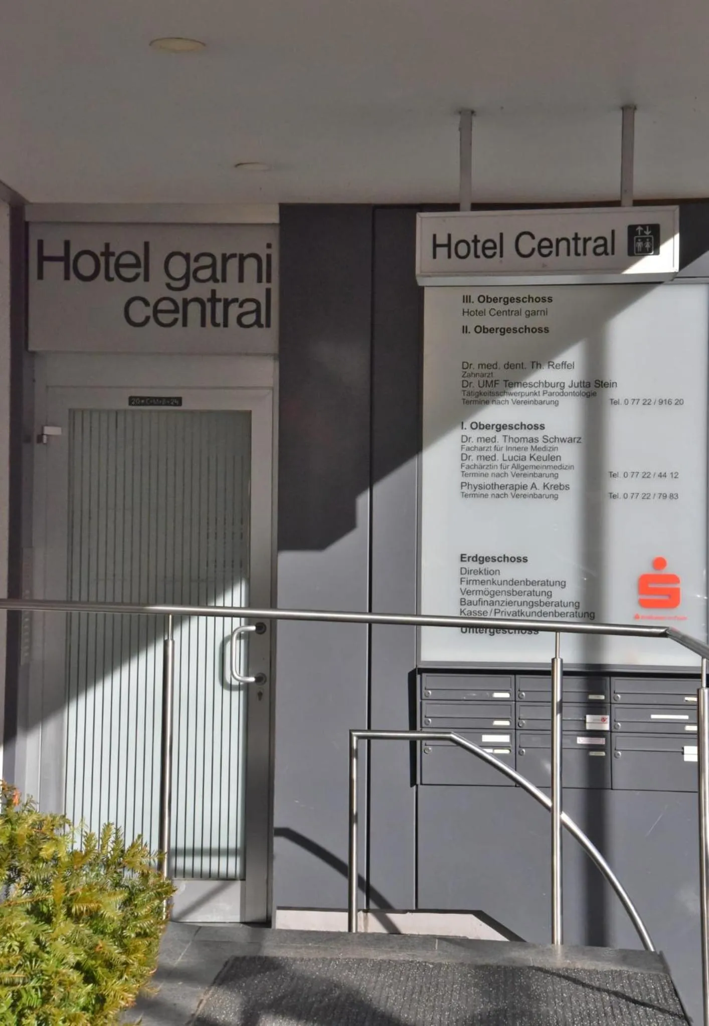 Facade/entrance in Hotel Central Garni