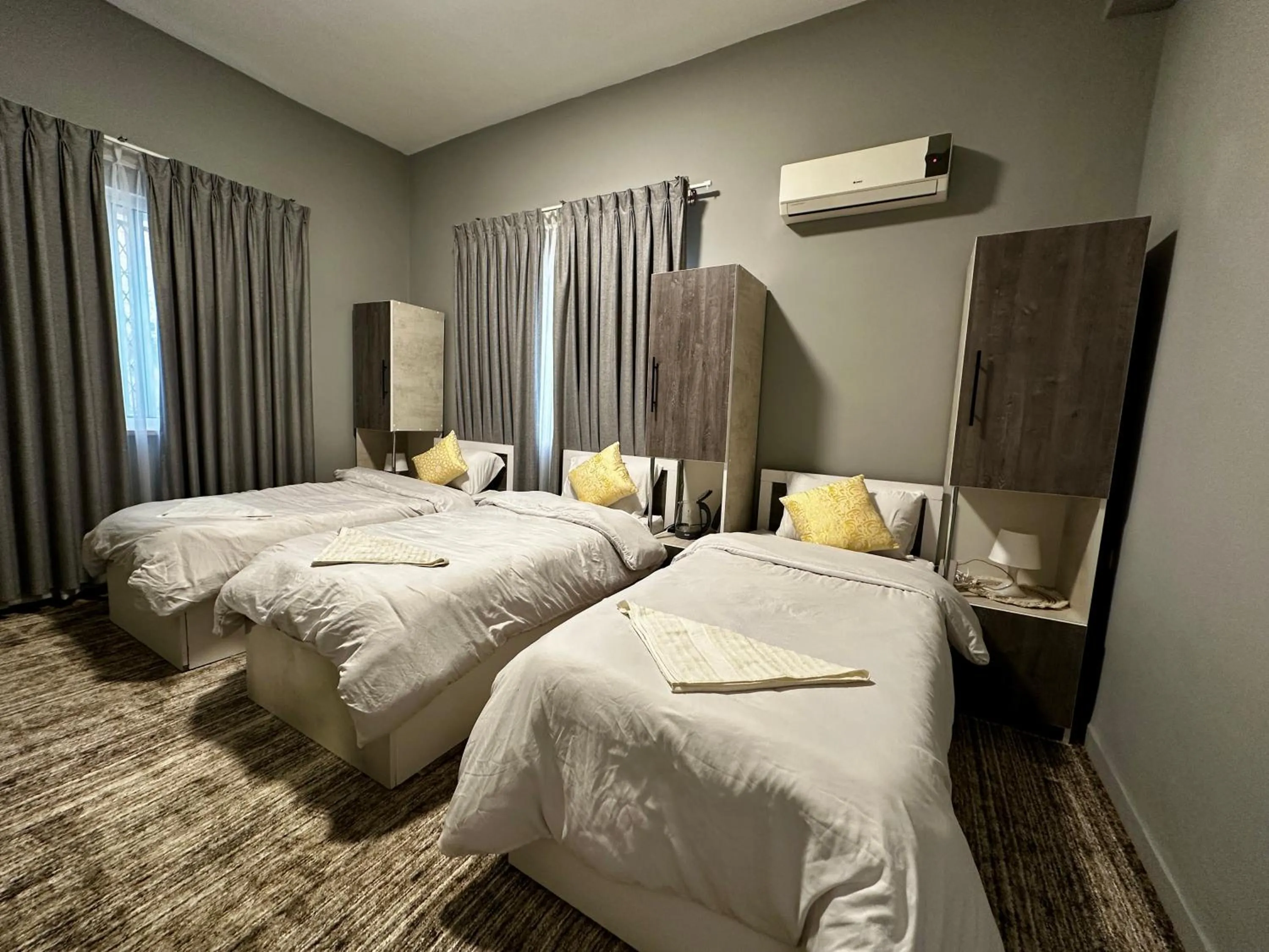 Photo of the whole room, Bed in Beit Ahlan