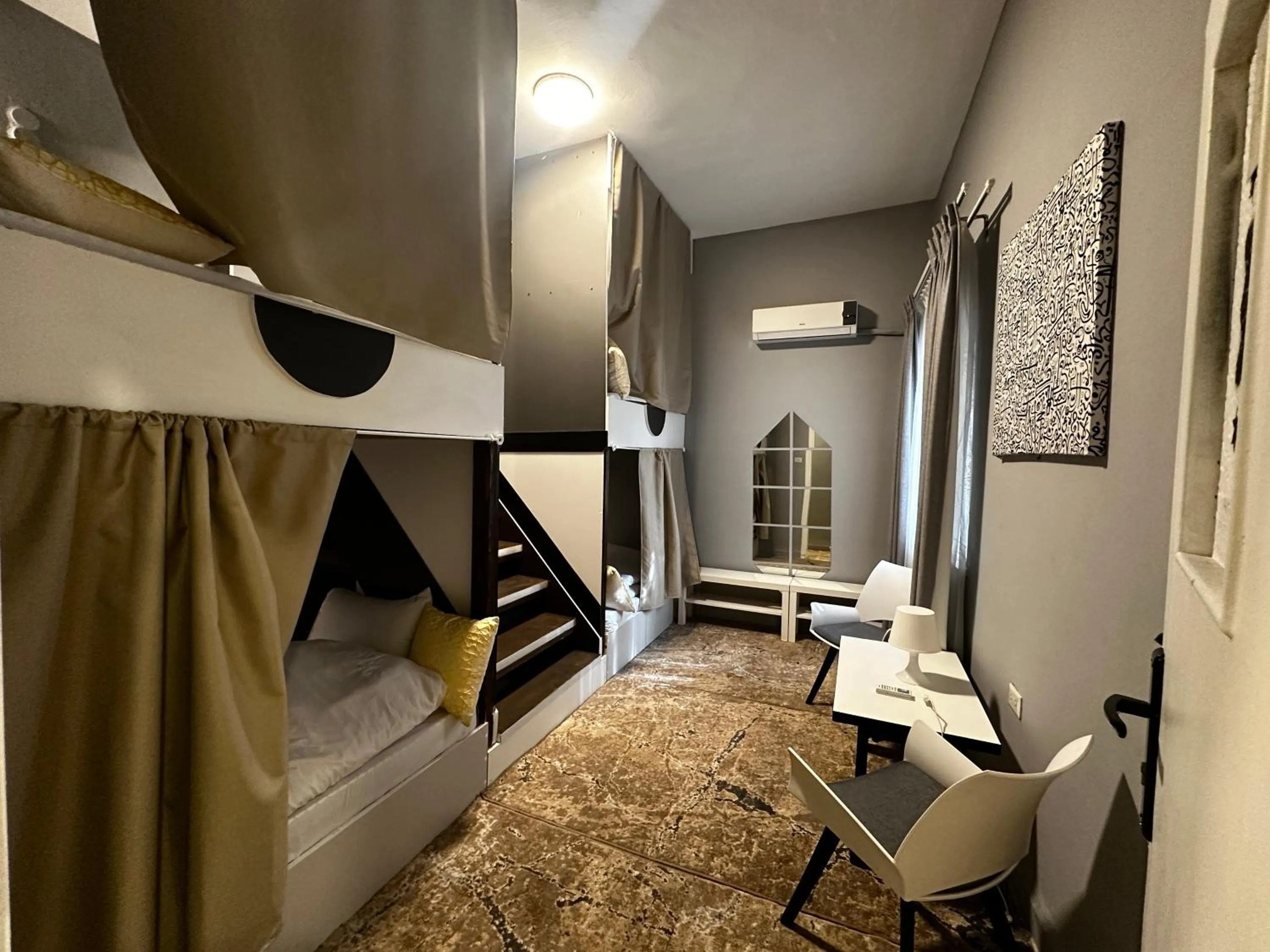 Photo of the whole room, Bed in Beit Ahlan