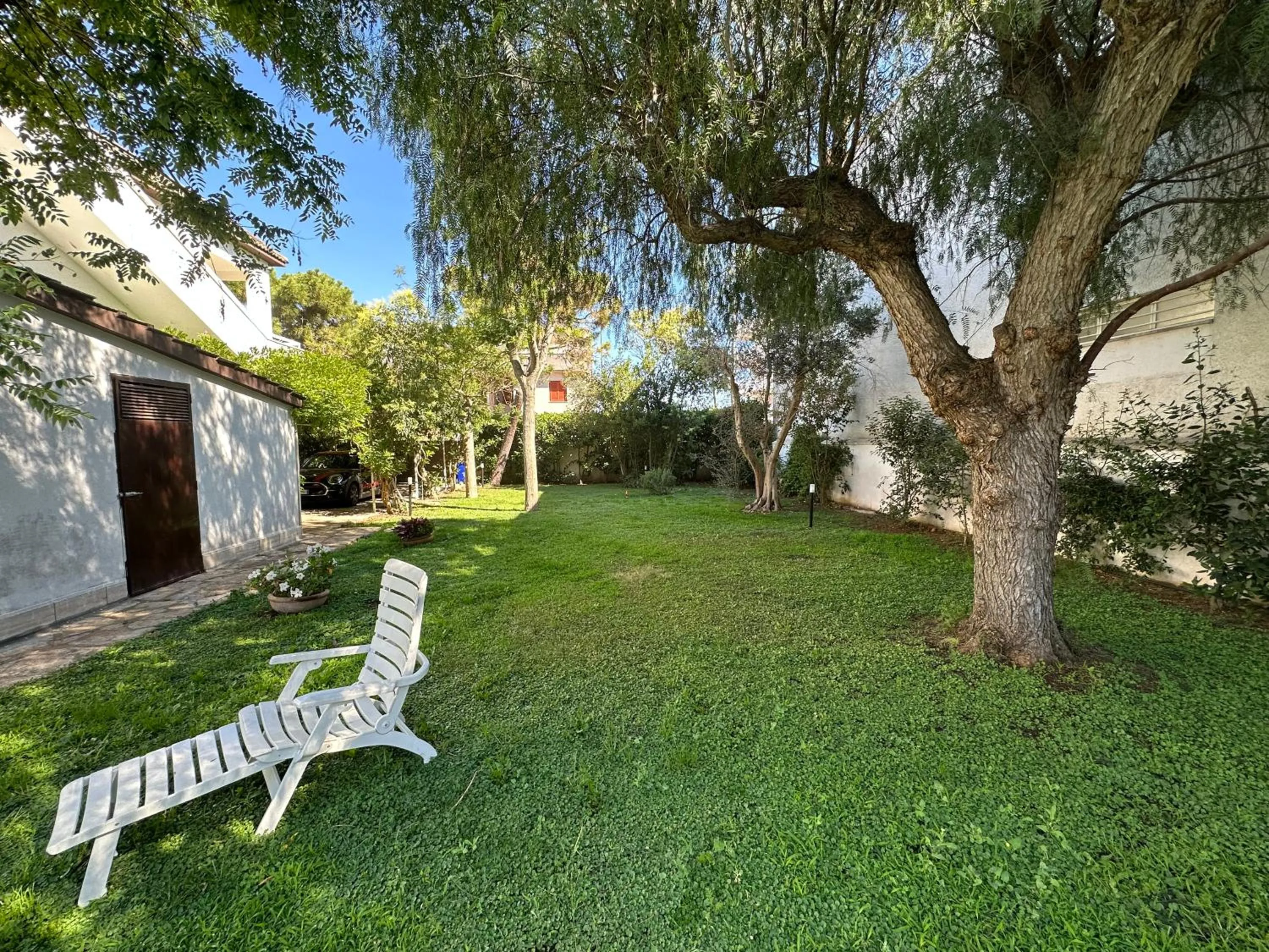 Garden in Villa Teresa Maria