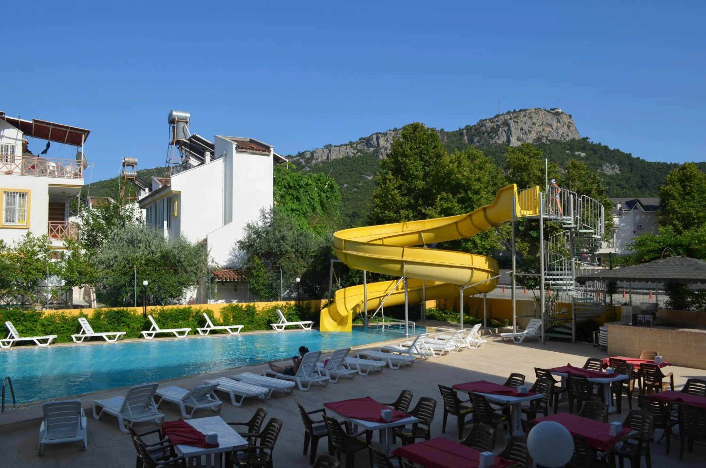 Restaurant/places to eat in Park Avrupa Hotel