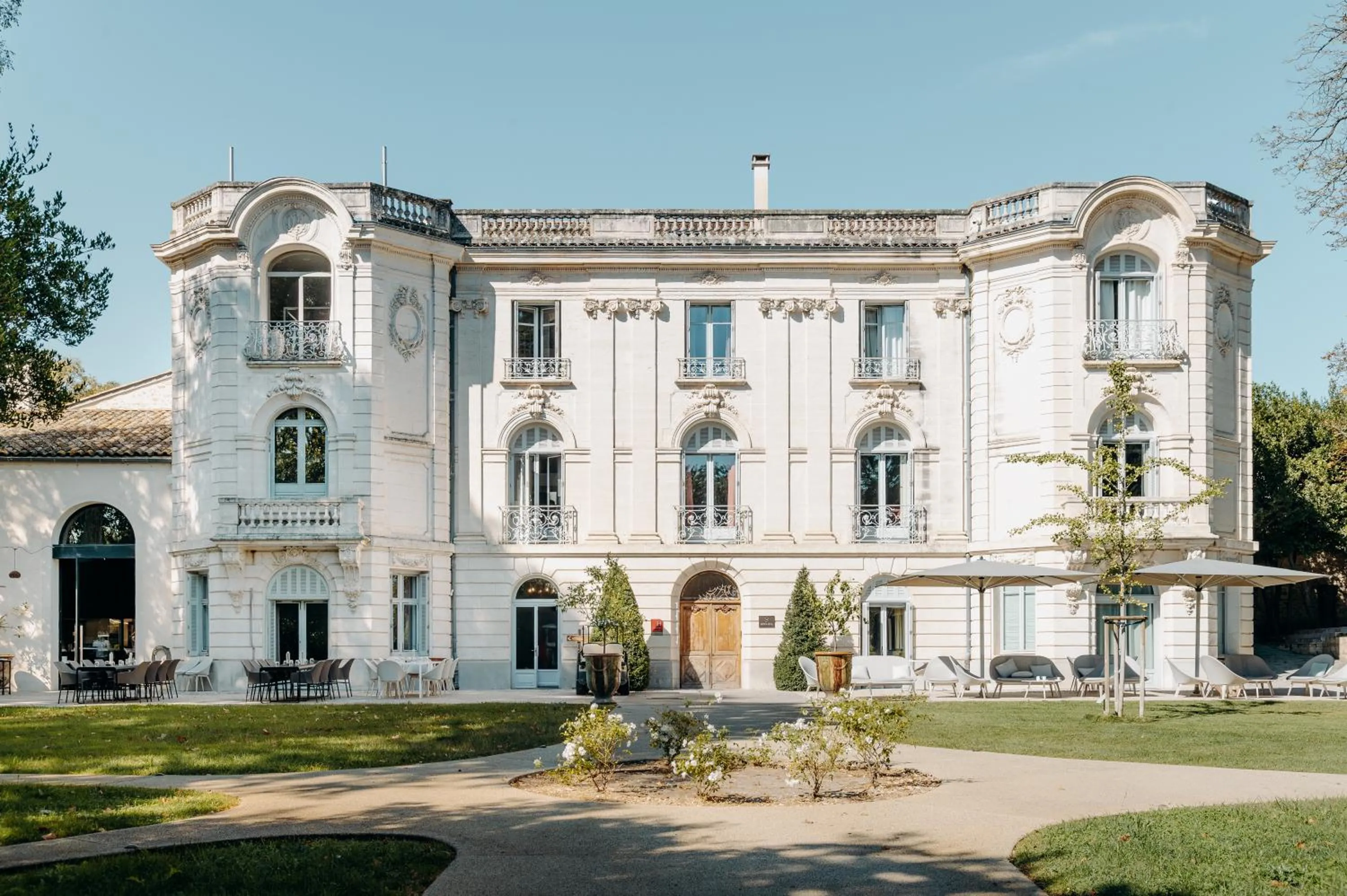 Property building in Hôtel Domaine de Biar