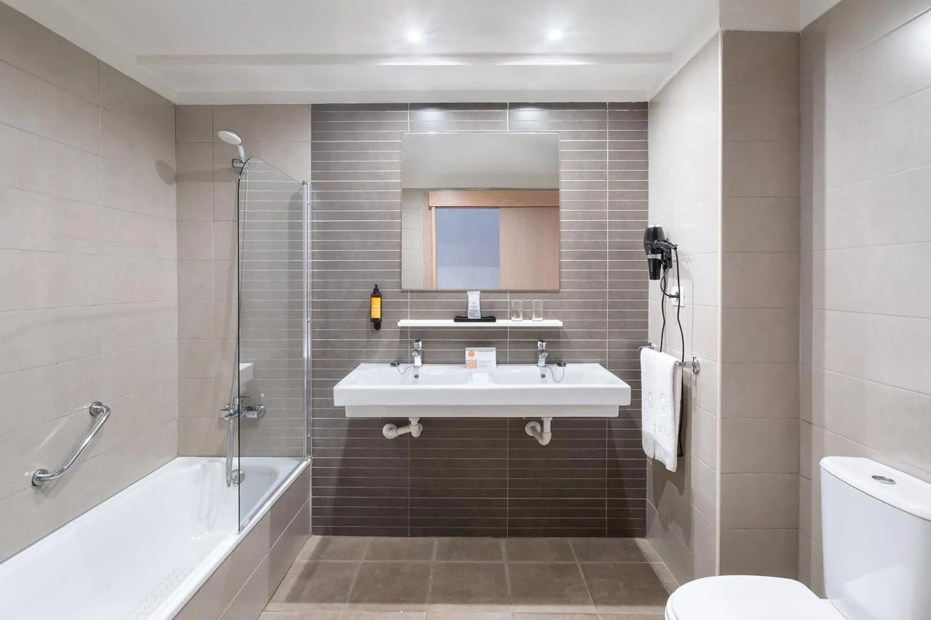 Bathroom in Tagoro Family & Fun Costa Adeje