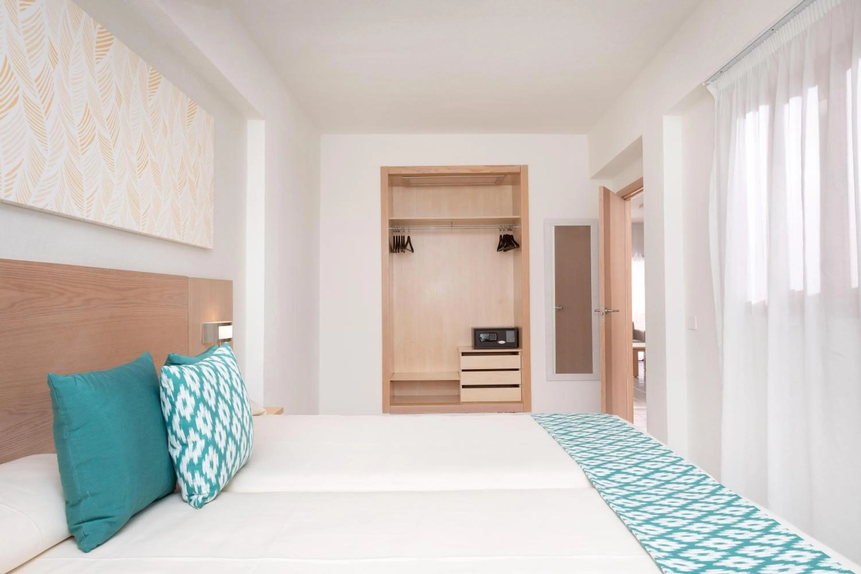 Photo of the whole room, Bed in Tagoro Family & Fun Costa Adeje