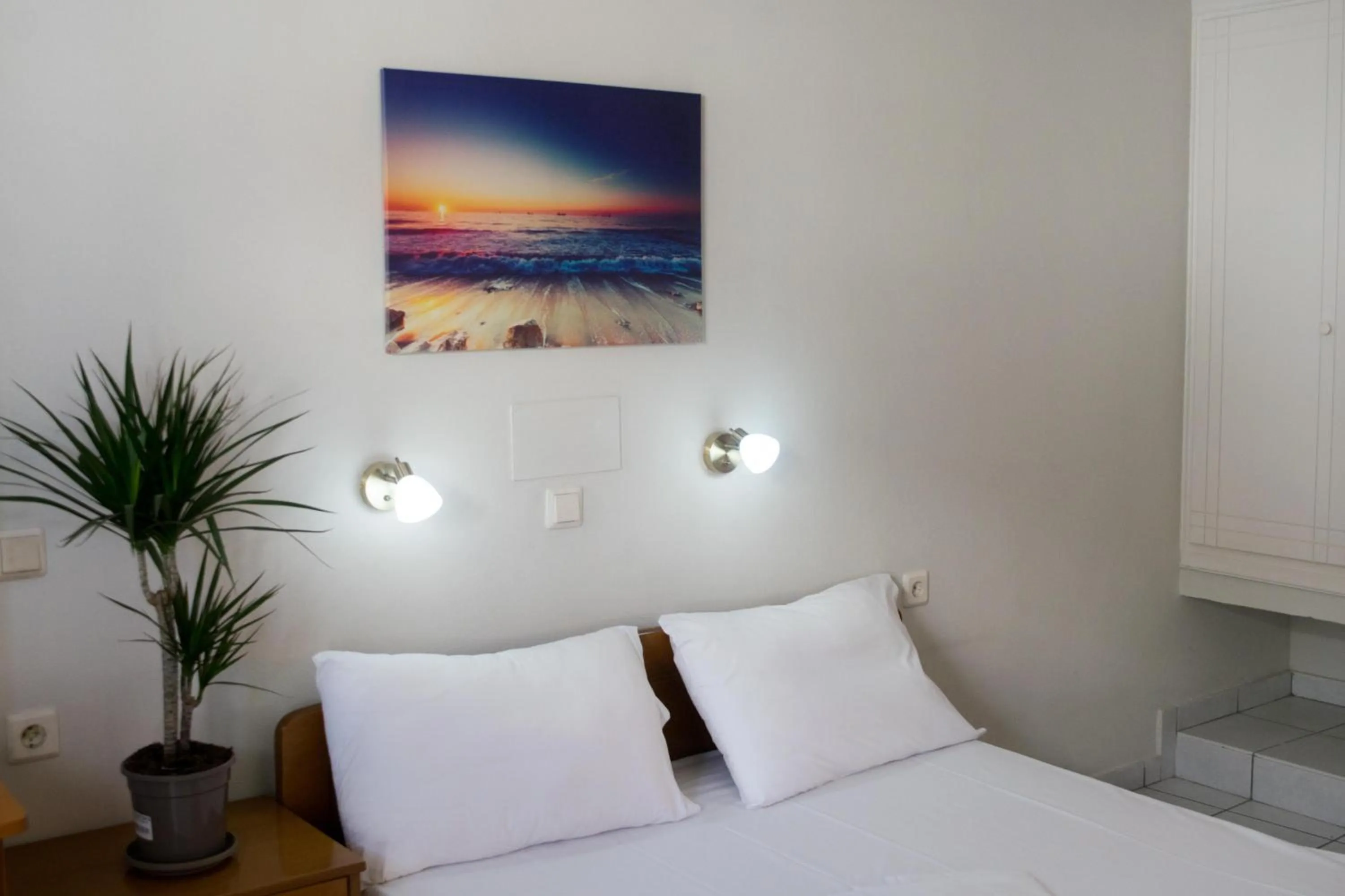 Bedroom, Bed in Greta Apartments