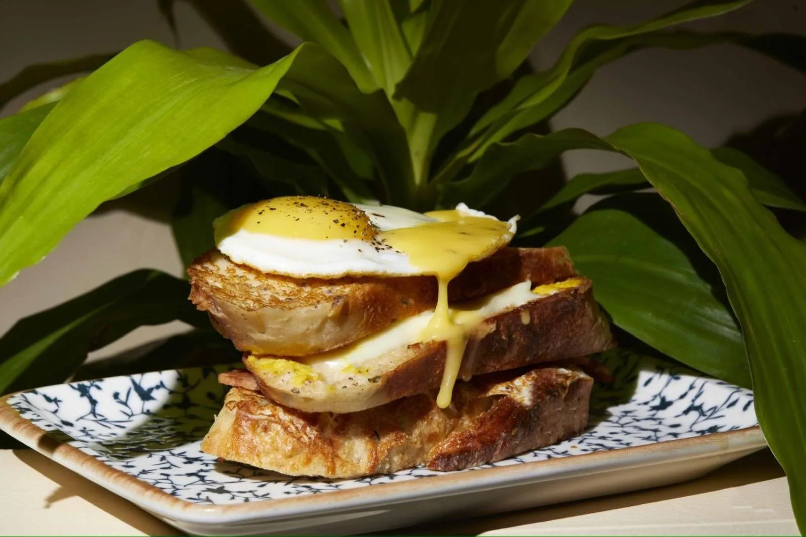 Food and drinks in Radha House Siolim A Boutique Hotel