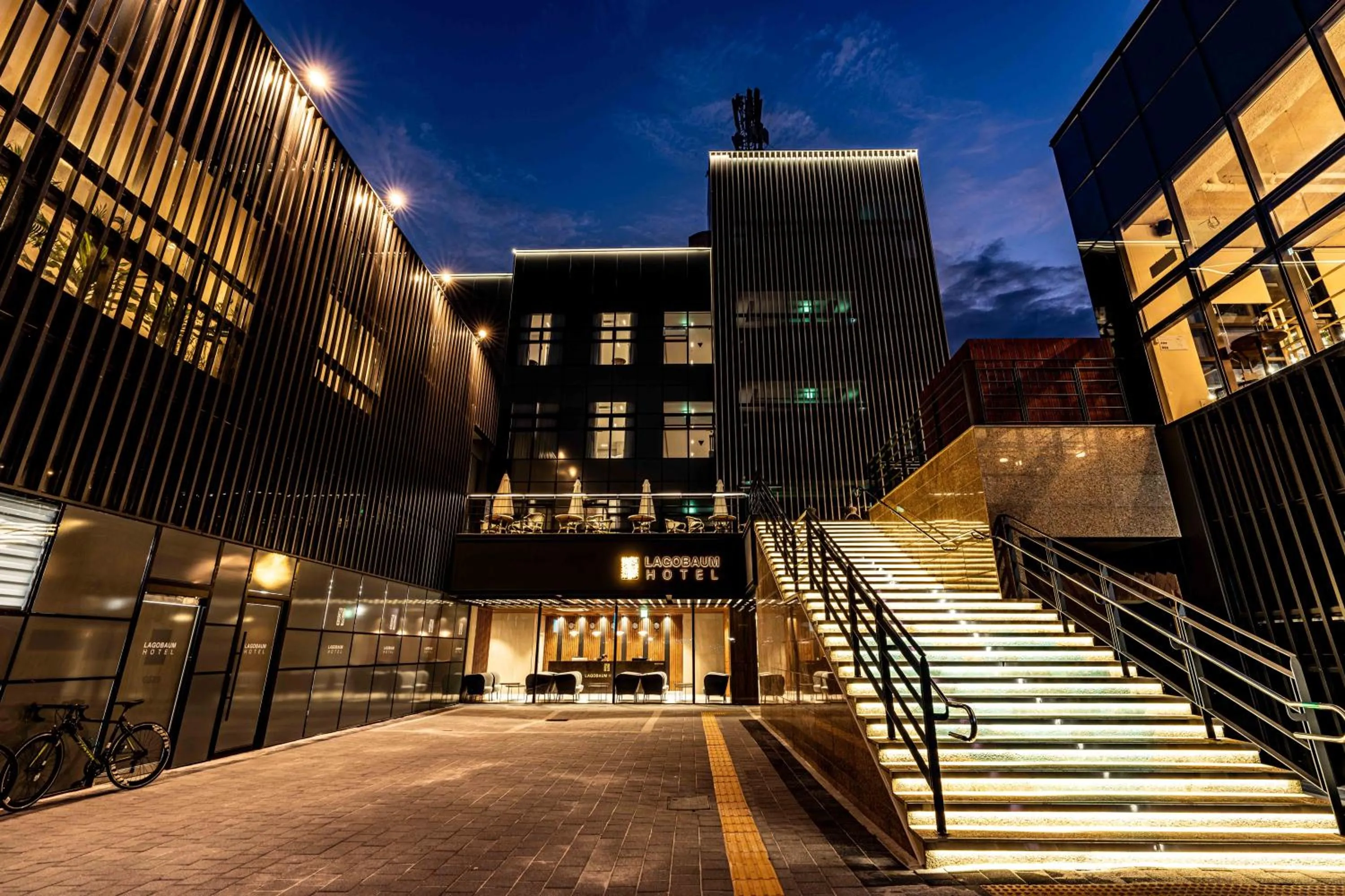 Property building in Lagobaum Hotel