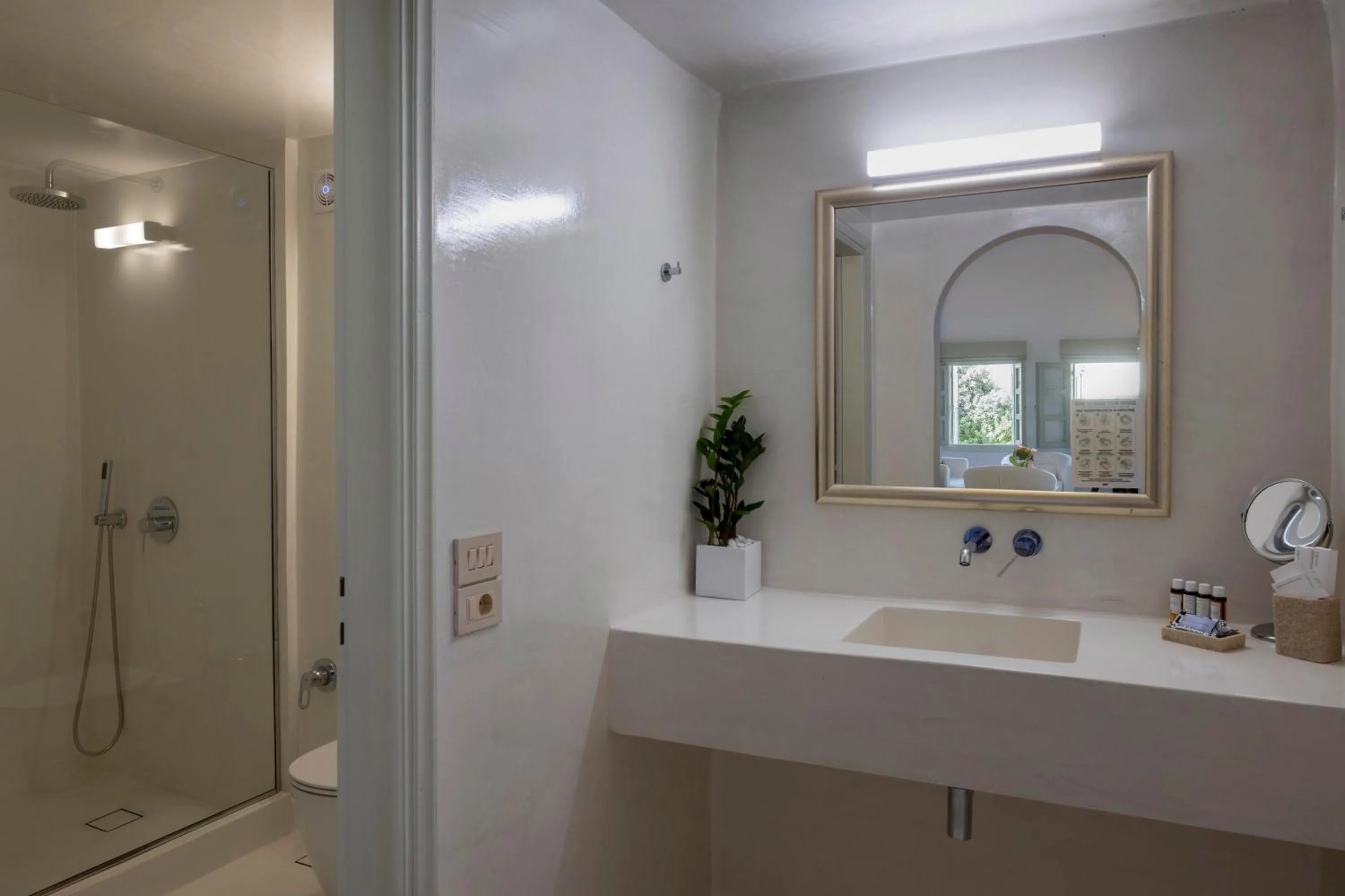 Bathroom in Aria Lito Mansion
