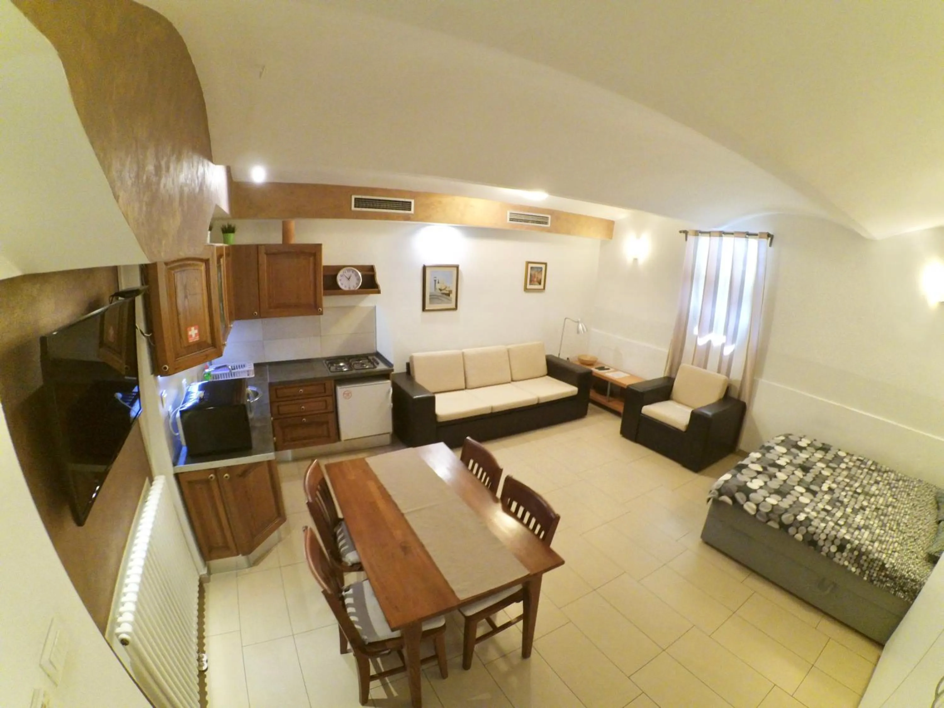 Carla Studio Apartment