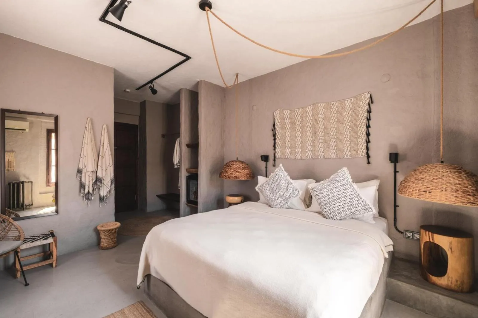 Photo of the whole room, Bed in GAIA ALAÇATI