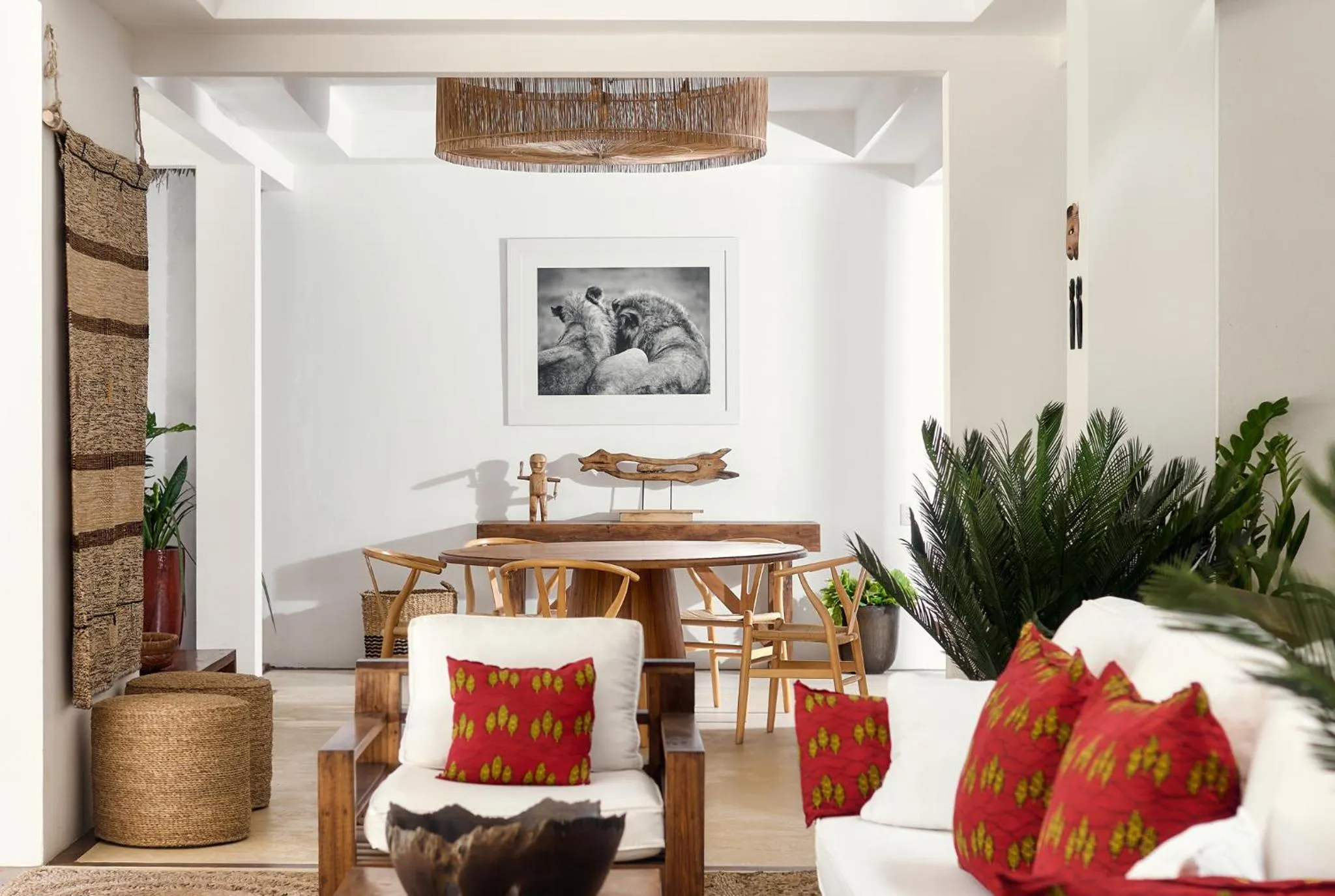 Living room in Villa Alegria - La Villa Group