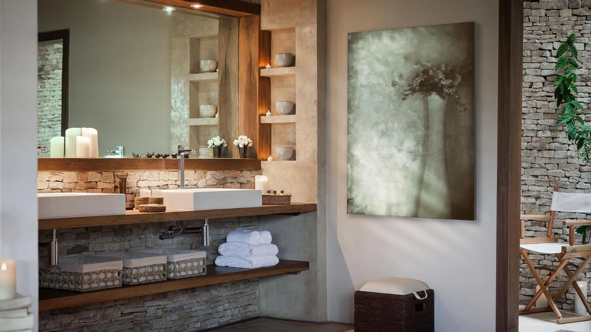 Bathroom in Villa Alegria - La Villa Group