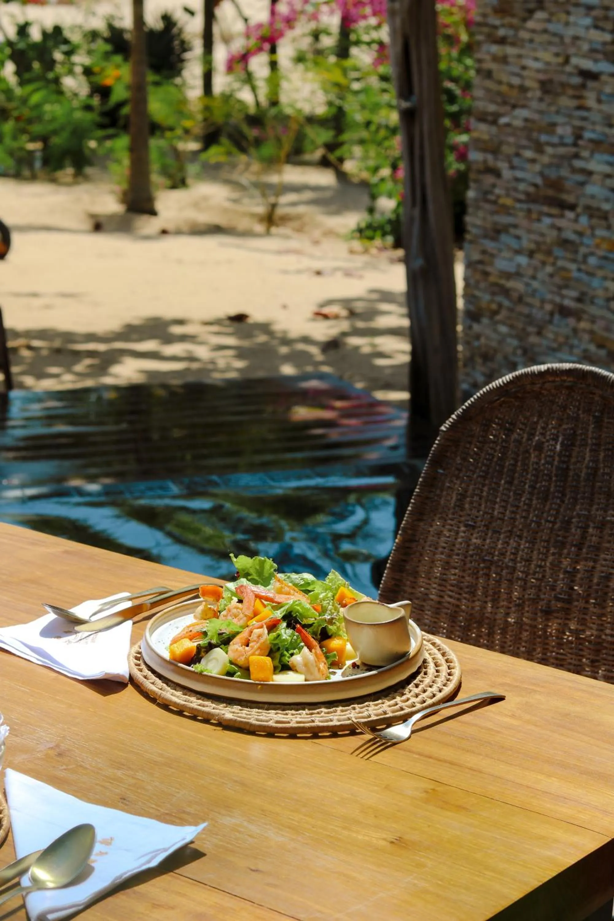 Restaurant/places to eat in Villa Alegria - La Villa Group