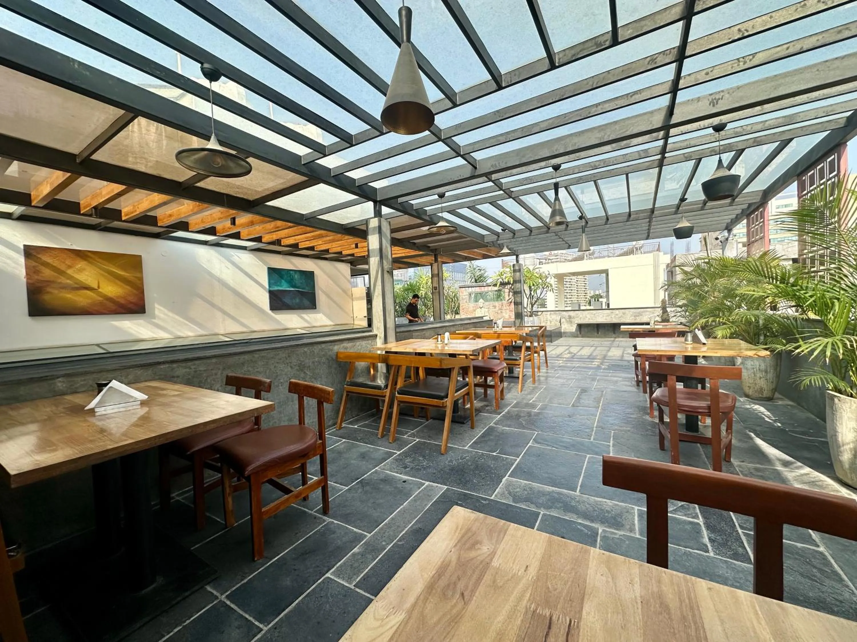 Aura Corporate Suites