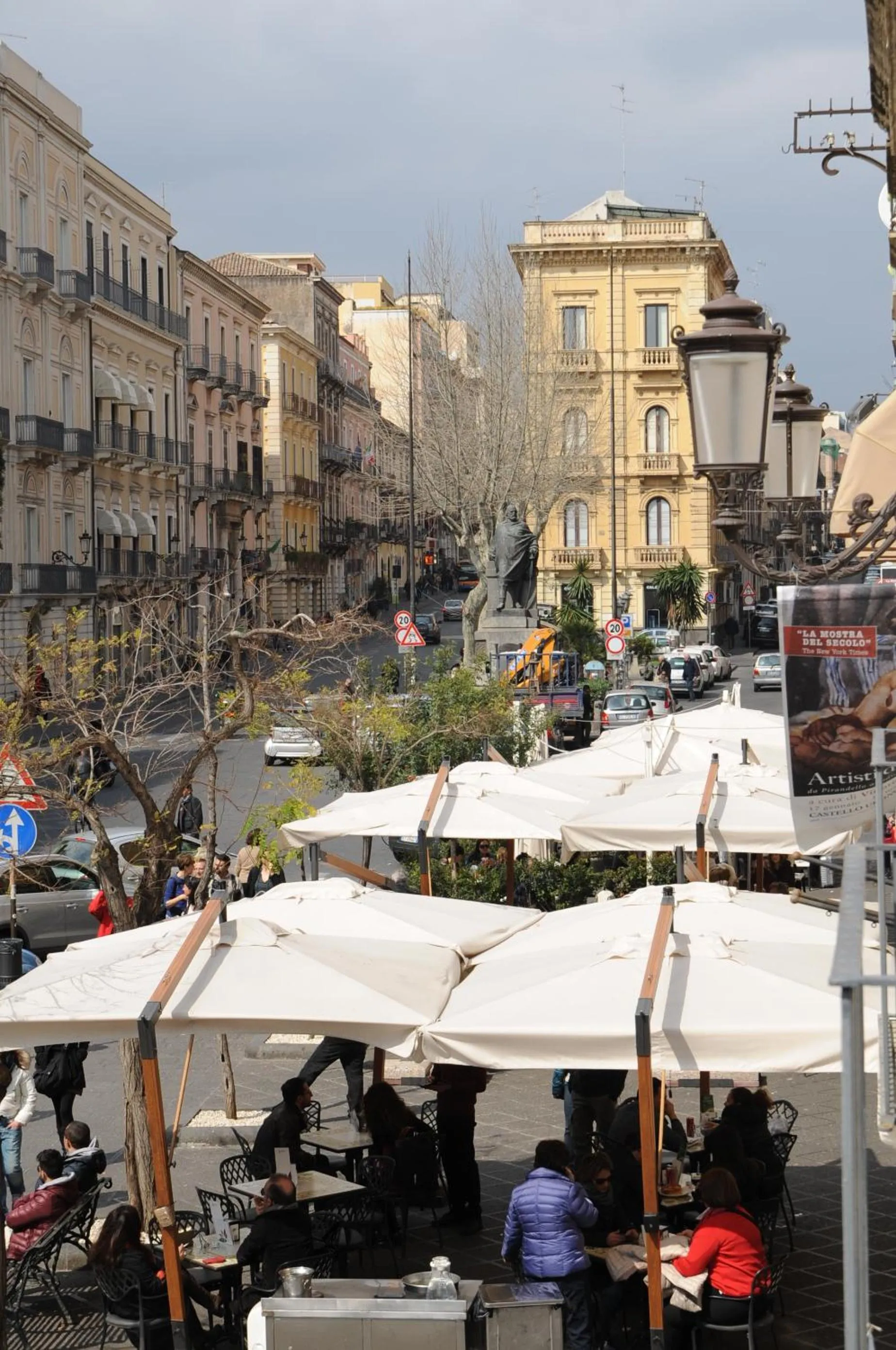 Facade/entrance in Etna Suite Group