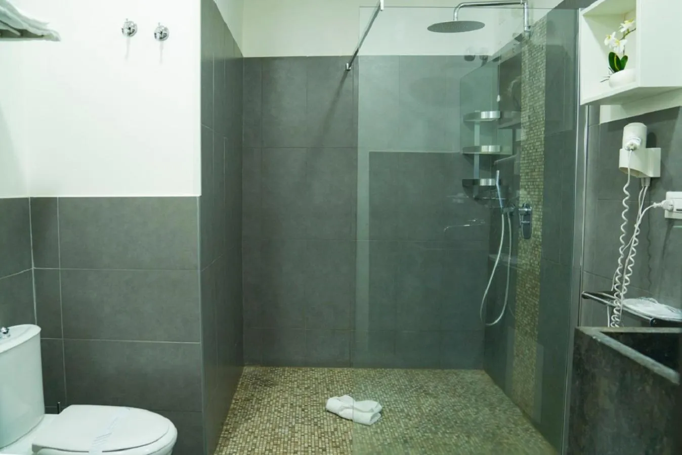 Bathroom in Etna Suite Group