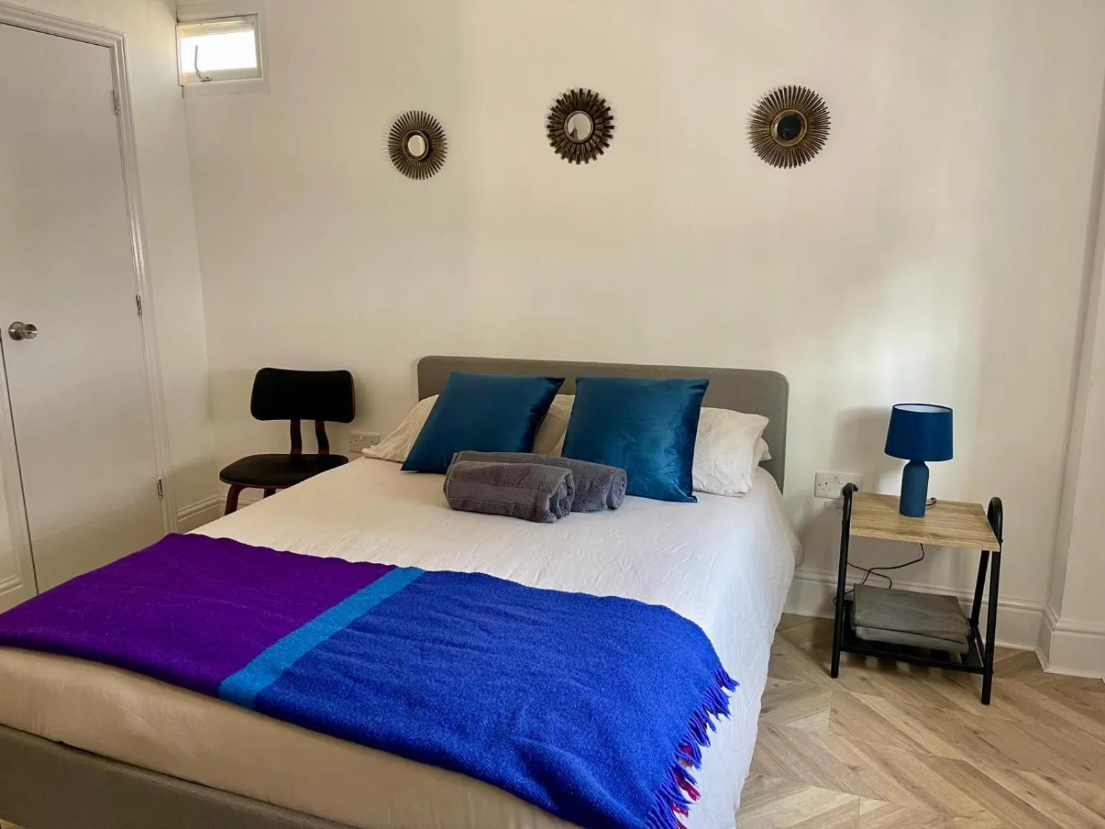 Bedroom, Bed in Dalston Luxe Studios, 10 minutes away from Liverpool Train Station