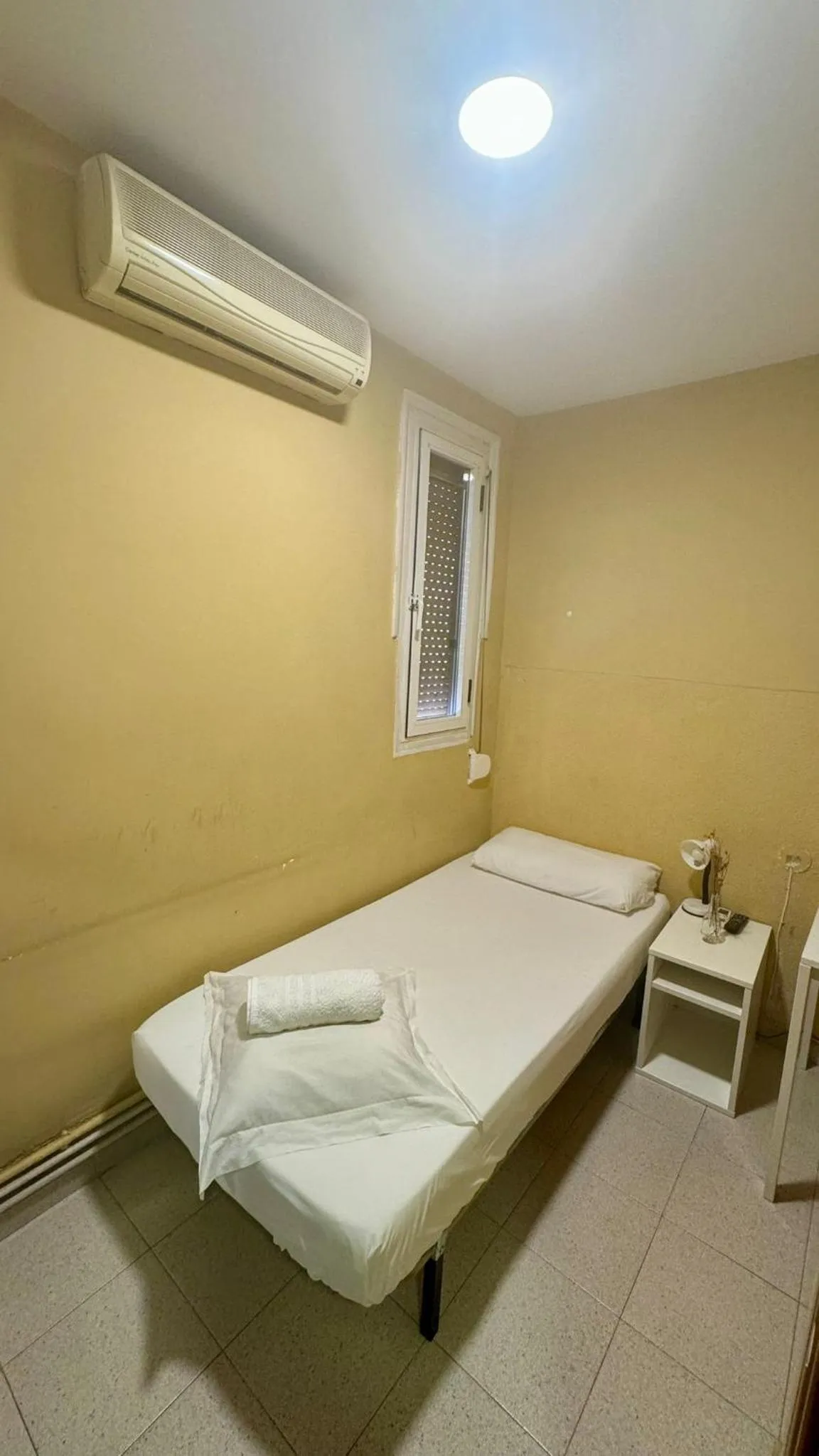 Bed in Metropolitan Atocha