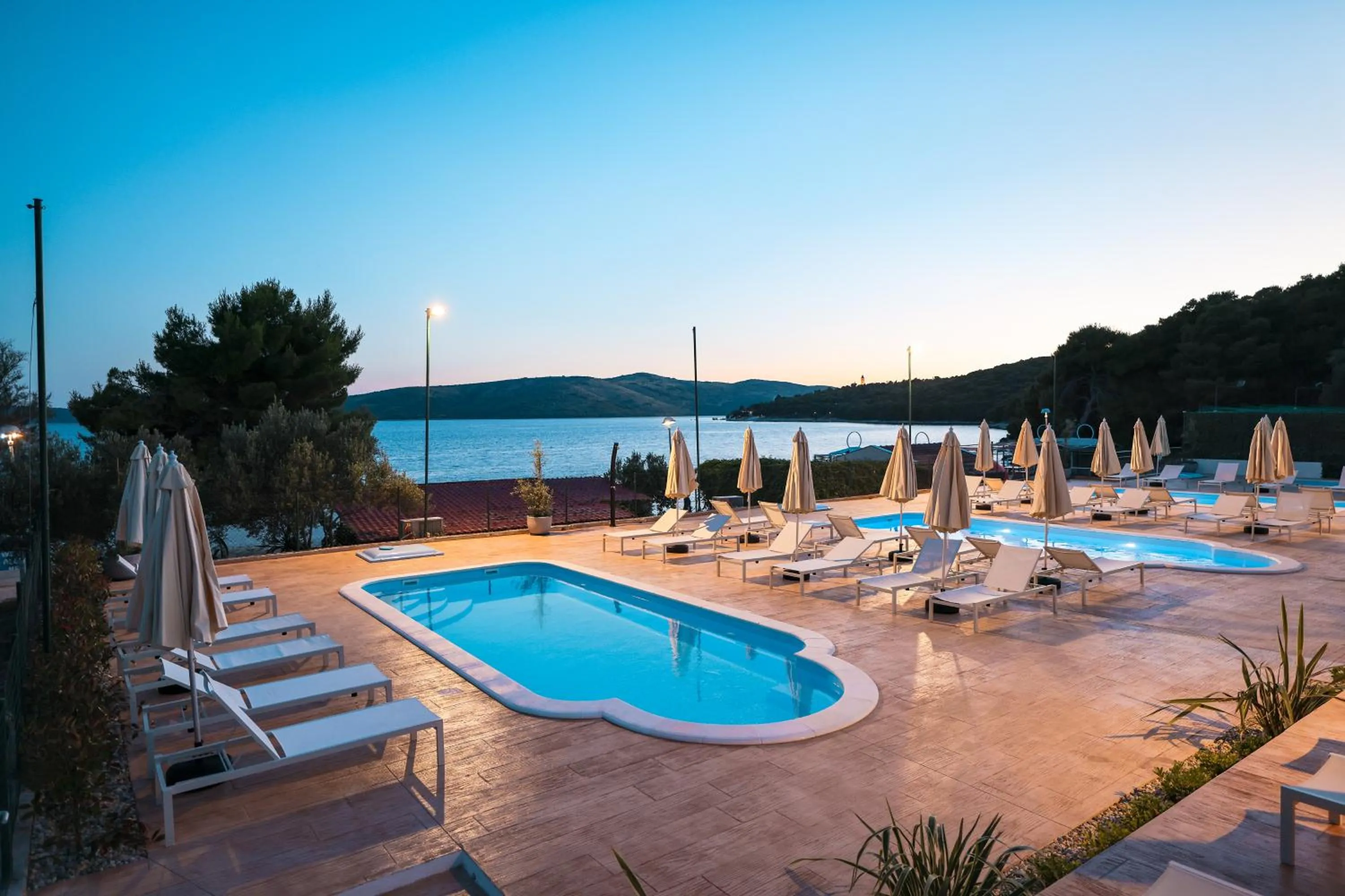 Swimming pool in Apartments Medena