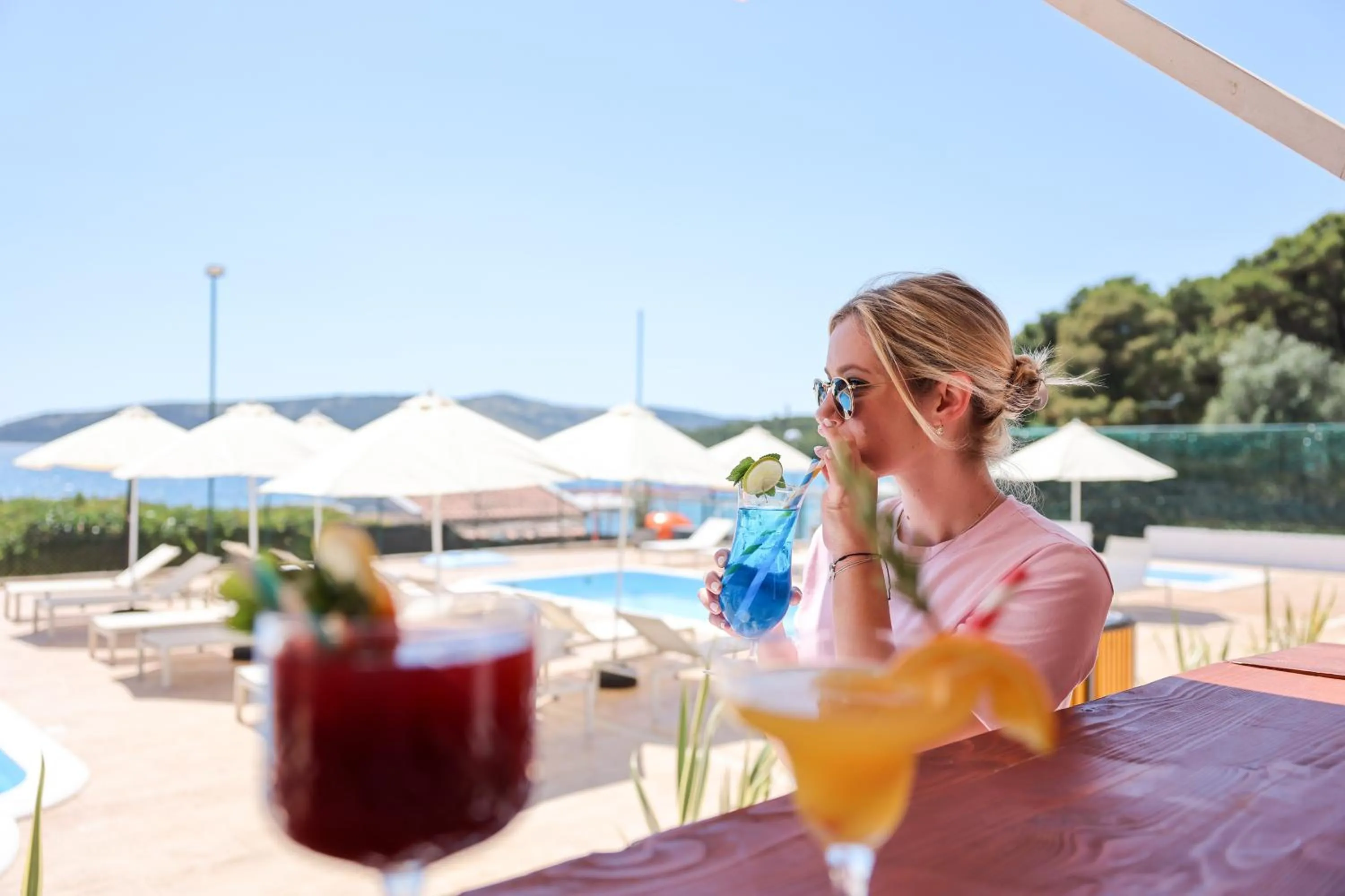 Swimming pool in Apartments Medena