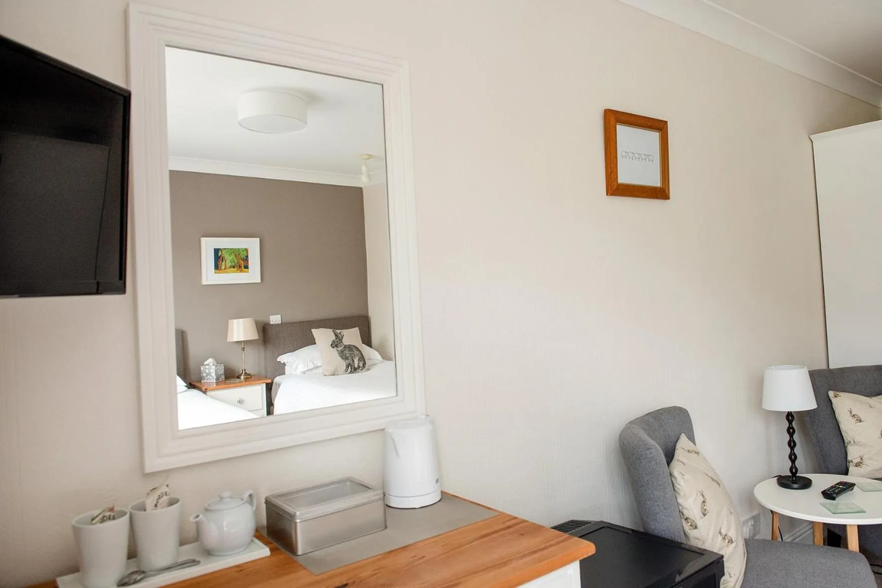 Bedroom in Mynd House