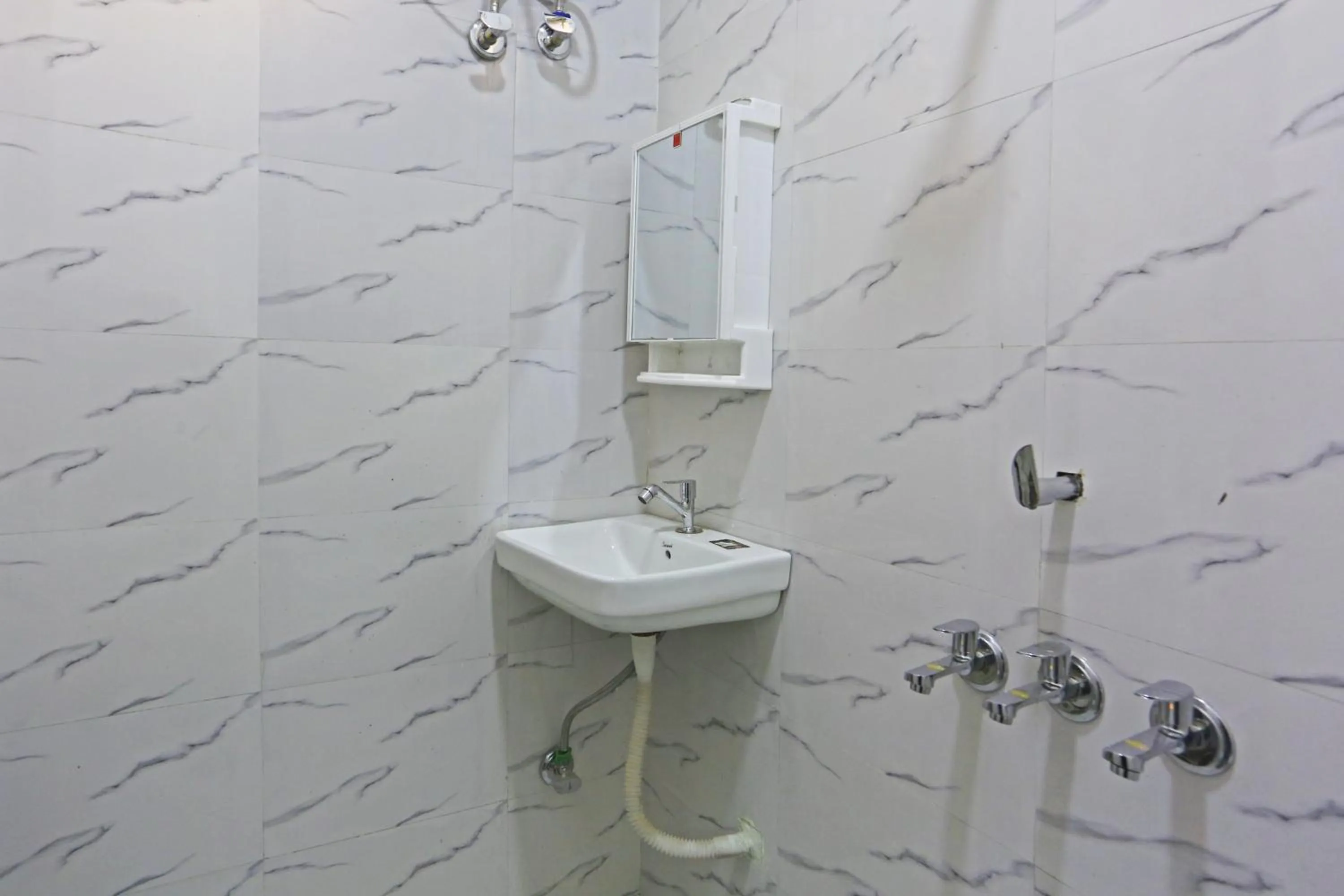 Shower in Twamev Residency