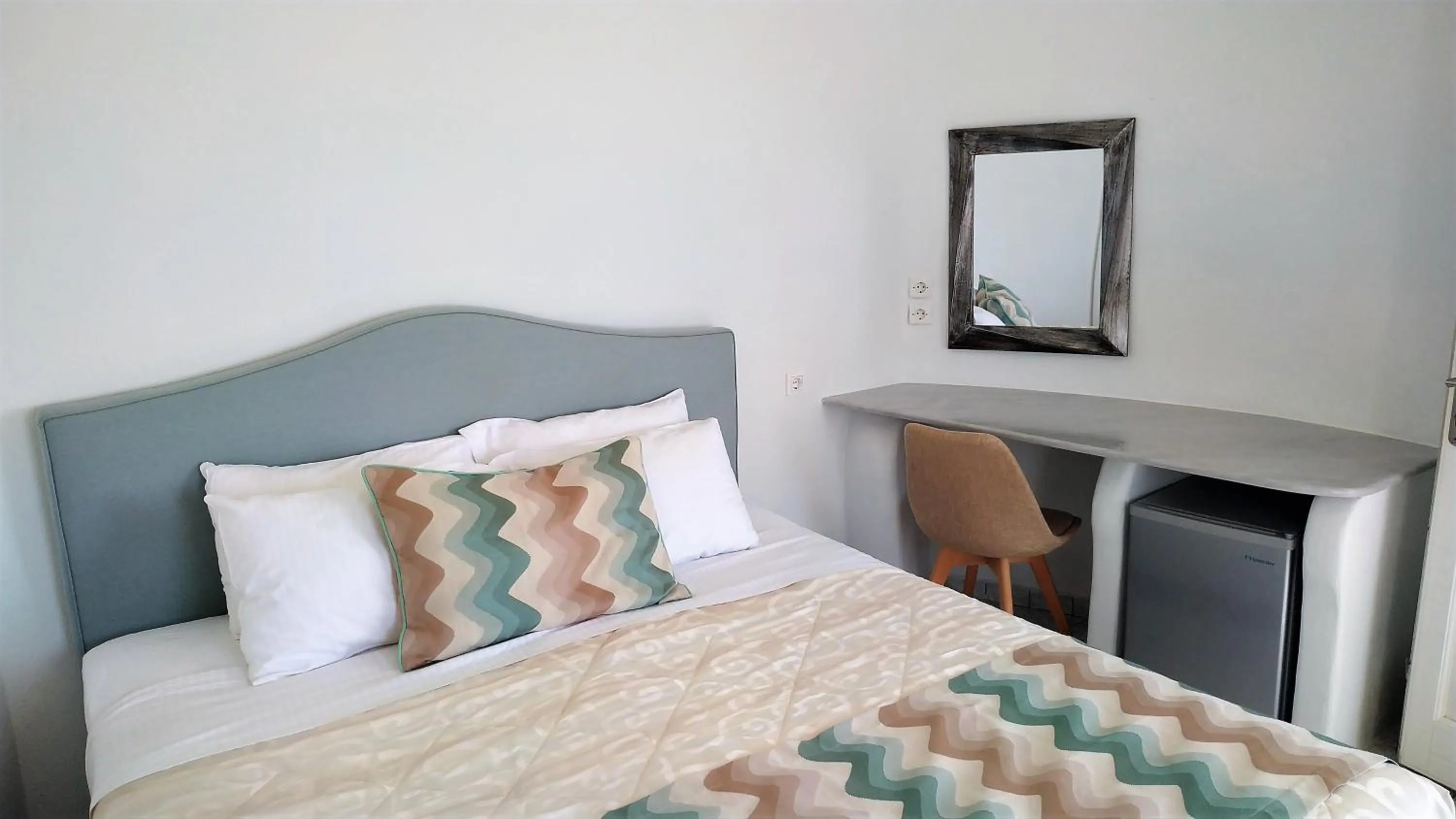 Bedroom, Bed in Hotel Mylos