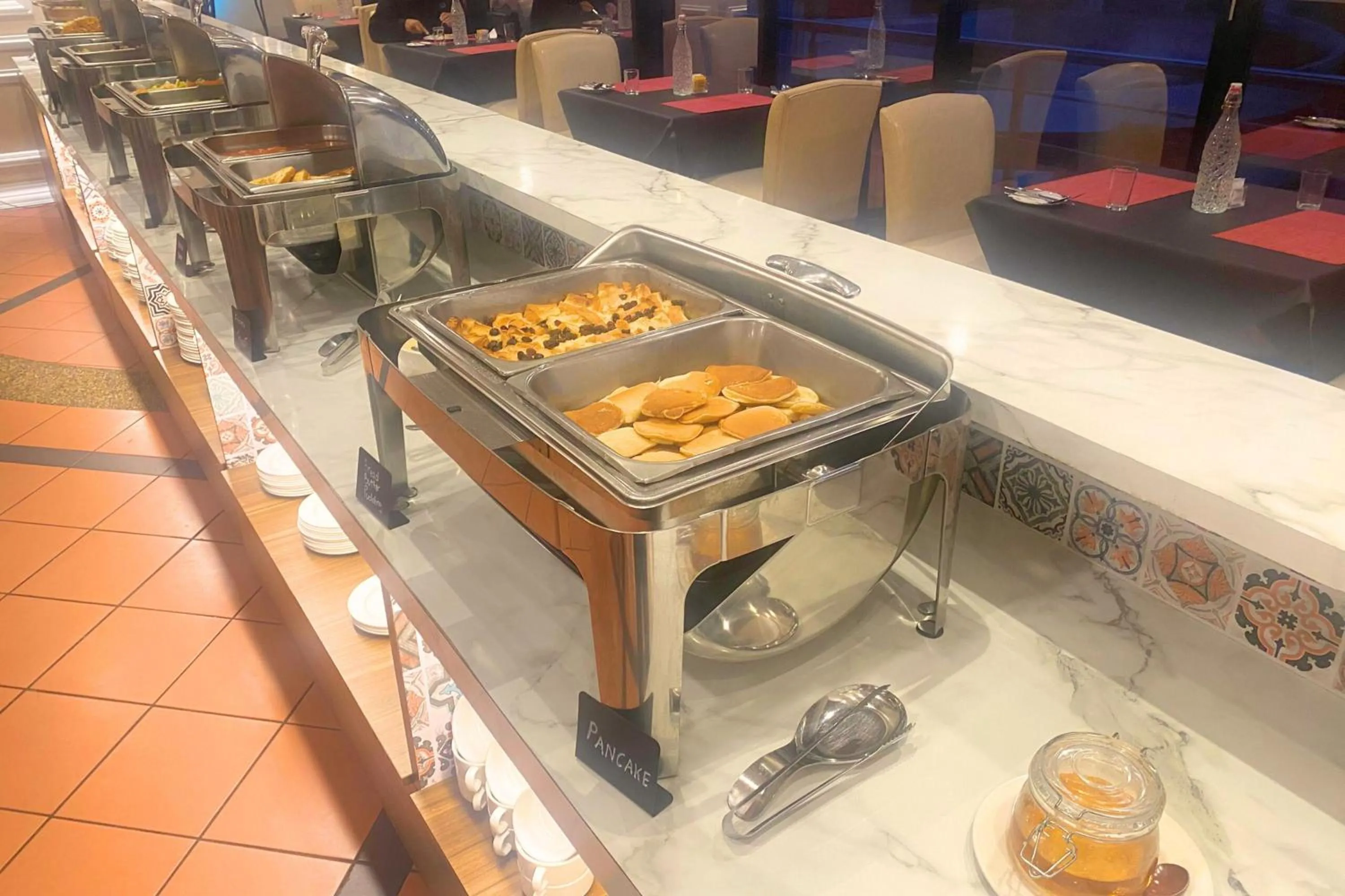 Food in Howard Johnson By Wyndham Kuala Lumpur 118