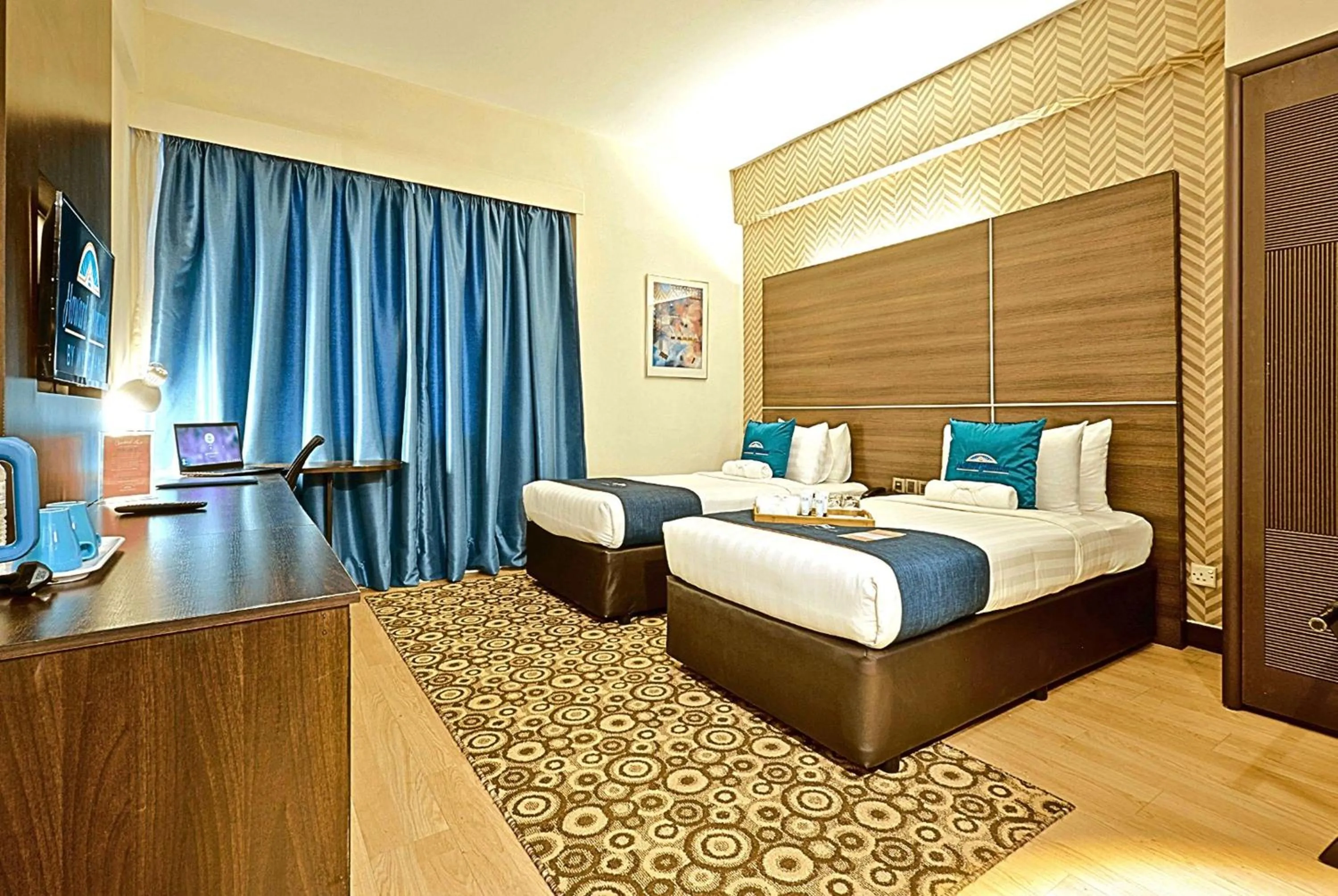 Photo of the whole room, Bed in Howard Johnson By Wyndham Kuala Lumpur 118