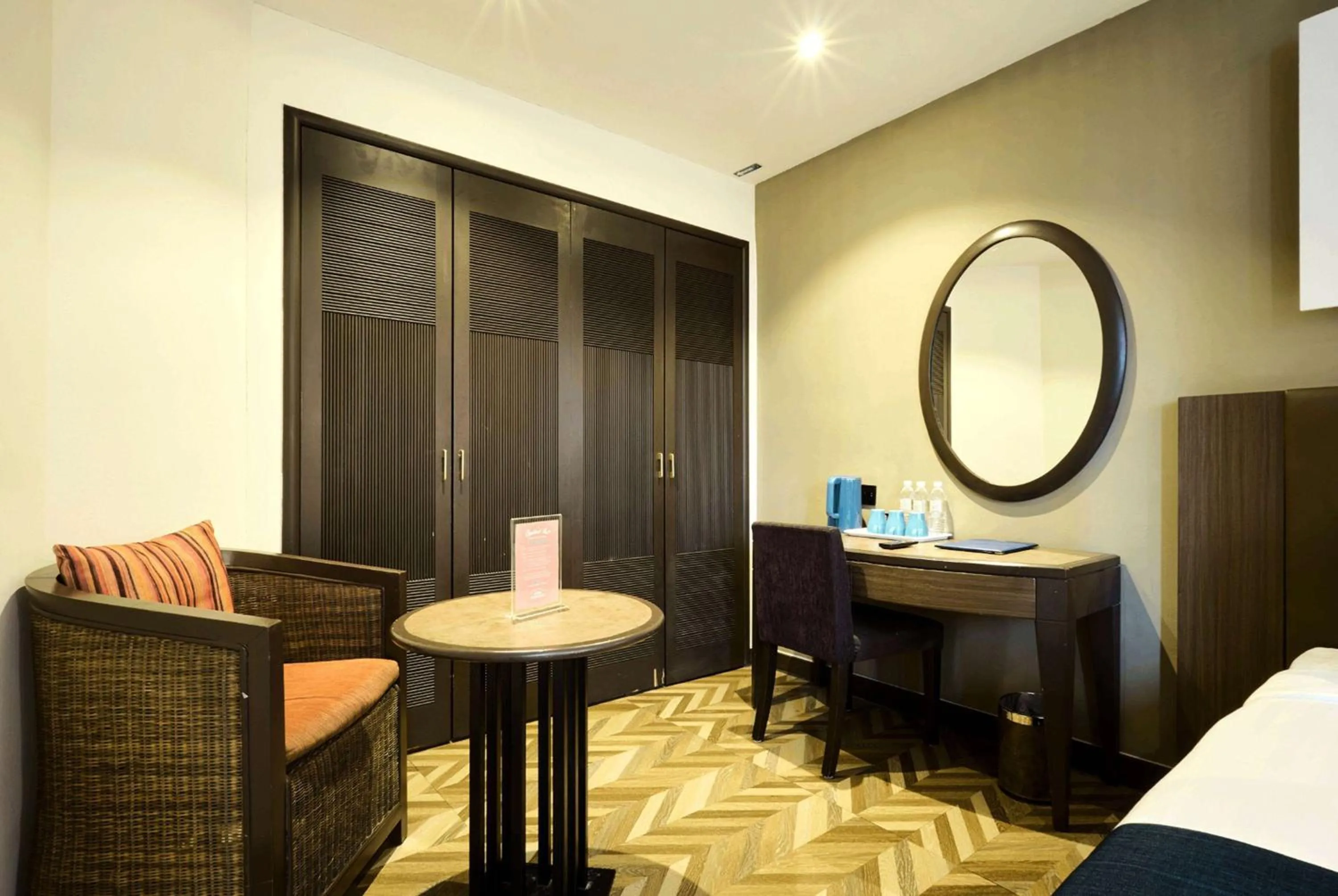 Photo of the whole room, Bed in Howard Johnson By Wyndham Kuala Lumpur 118