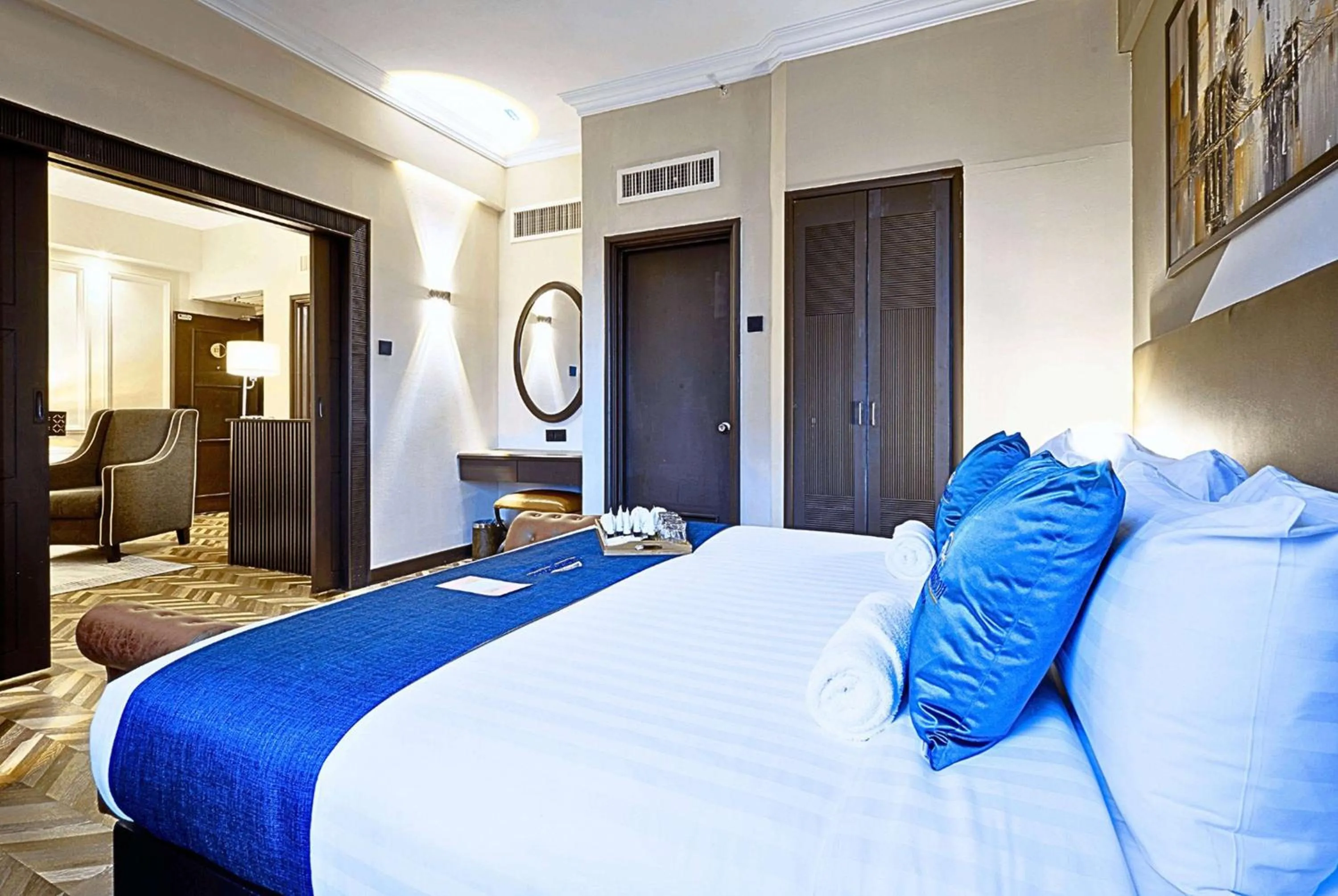 Photo of the whole room, Bed in Howard Johnson By Wyndham Kuala Lumpur 118