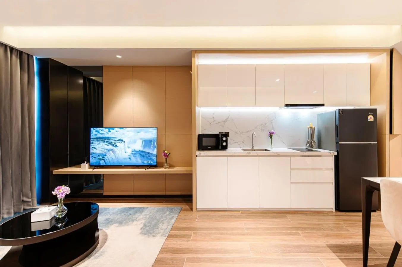 TV and multimedia in Beverly Mountain Bay, Trademark Collection by Wyndham