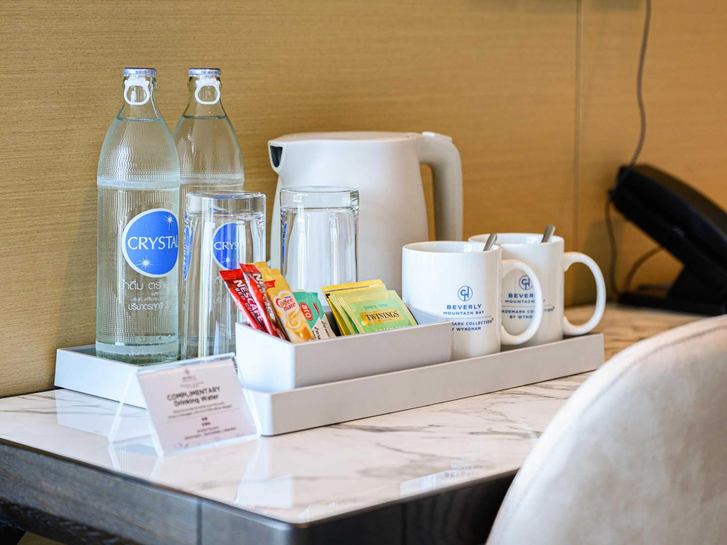 Food and drinks in Beverly Mountain Bay, Trademark Collection by Wyndham