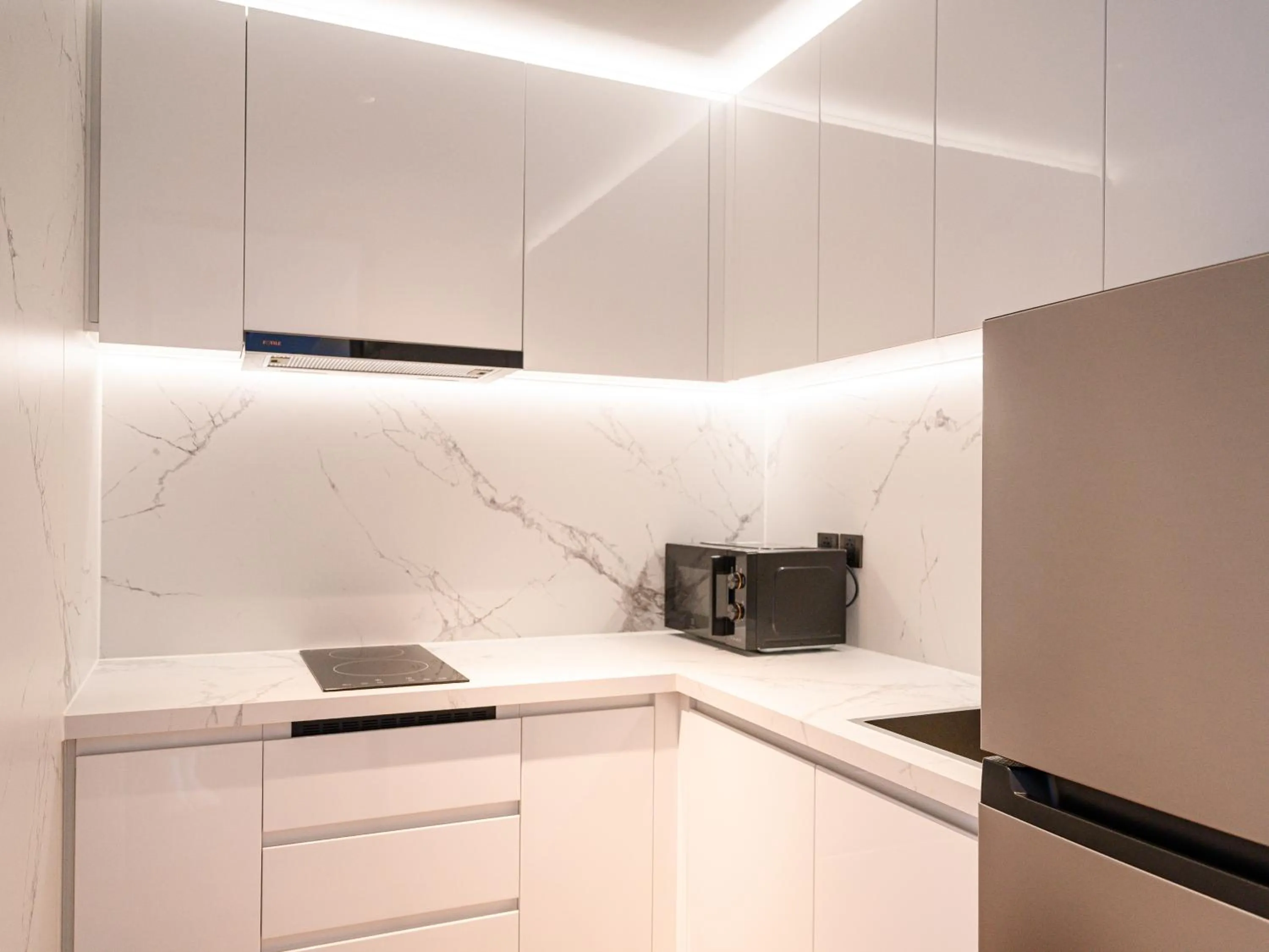 Kitchen or kitchenette in Beverly Mountain Bay, Trademark Collection by Wyndham