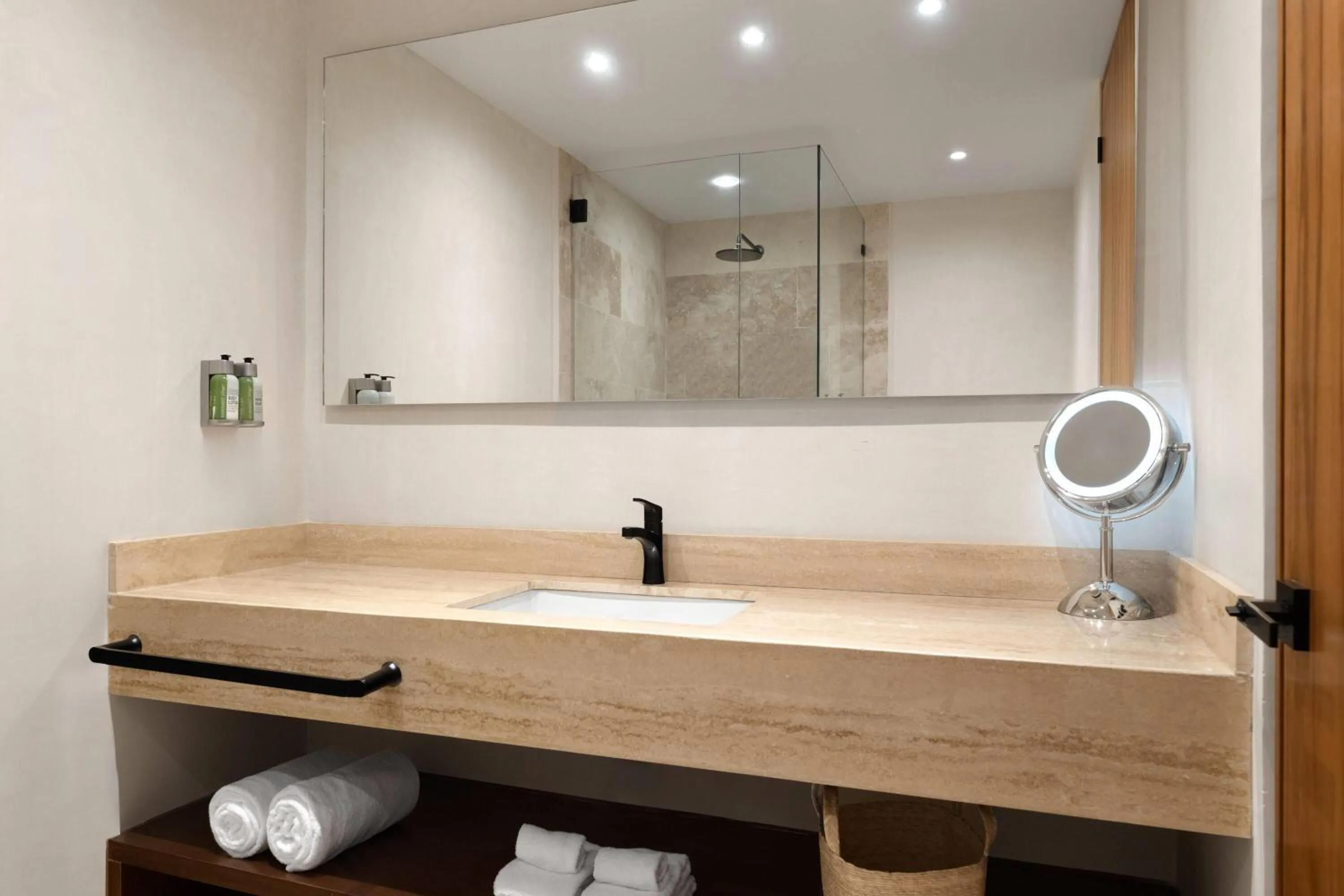 Bathroom in Wyndham Tulum