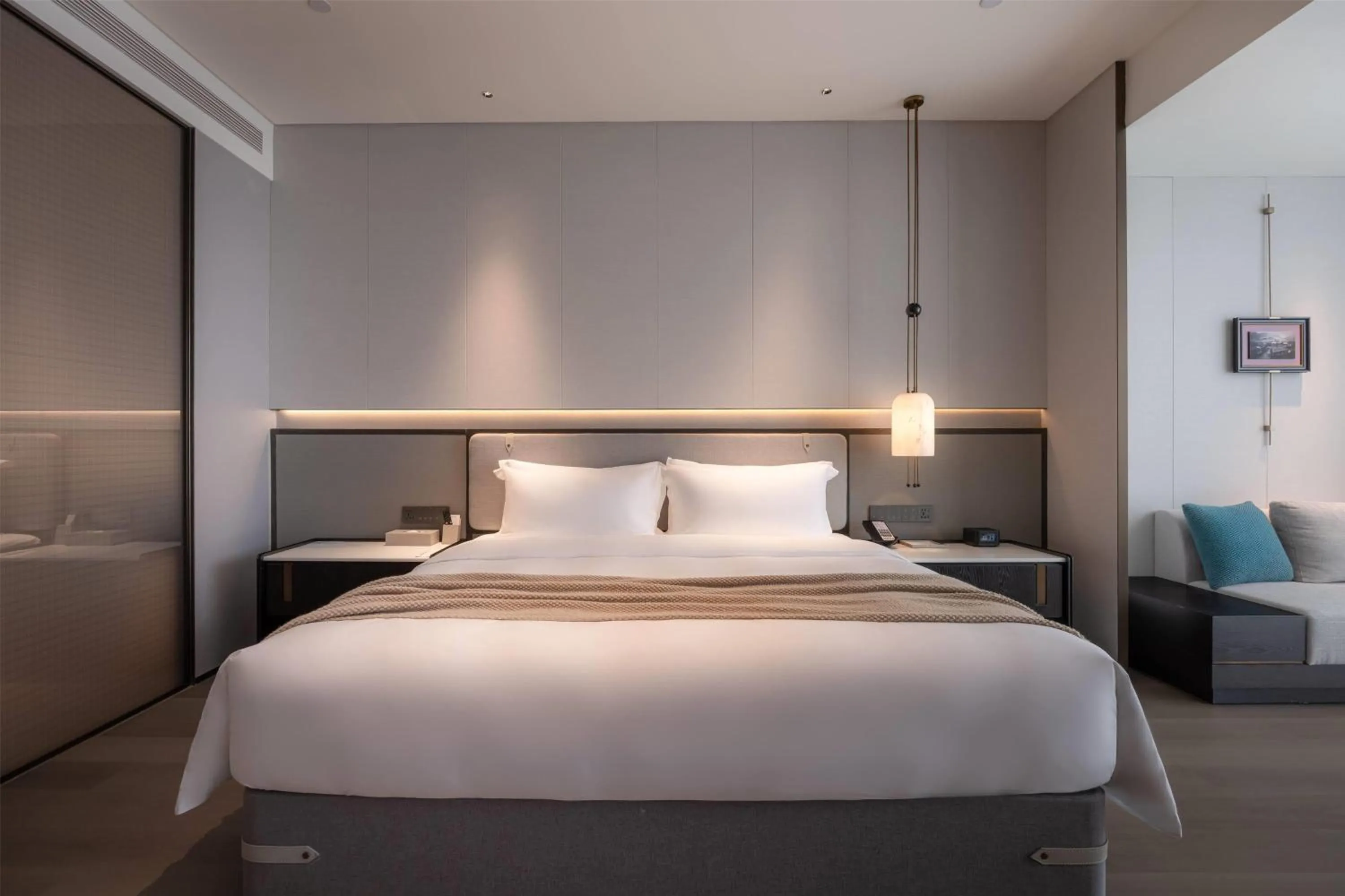 Photo of the whole room in Wyndham Quzhou Kecheng