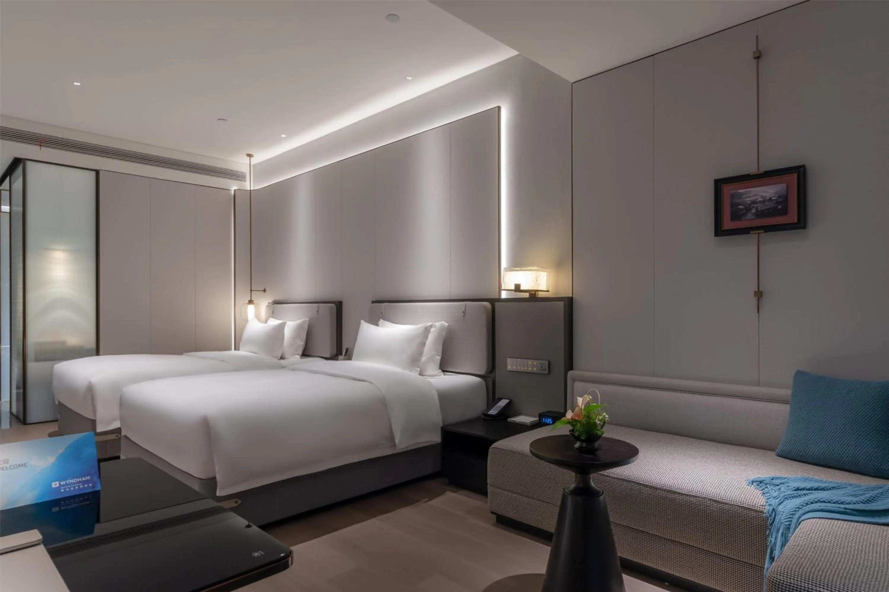 Photo of the whole room in Wyndham Quzhou Kecheng