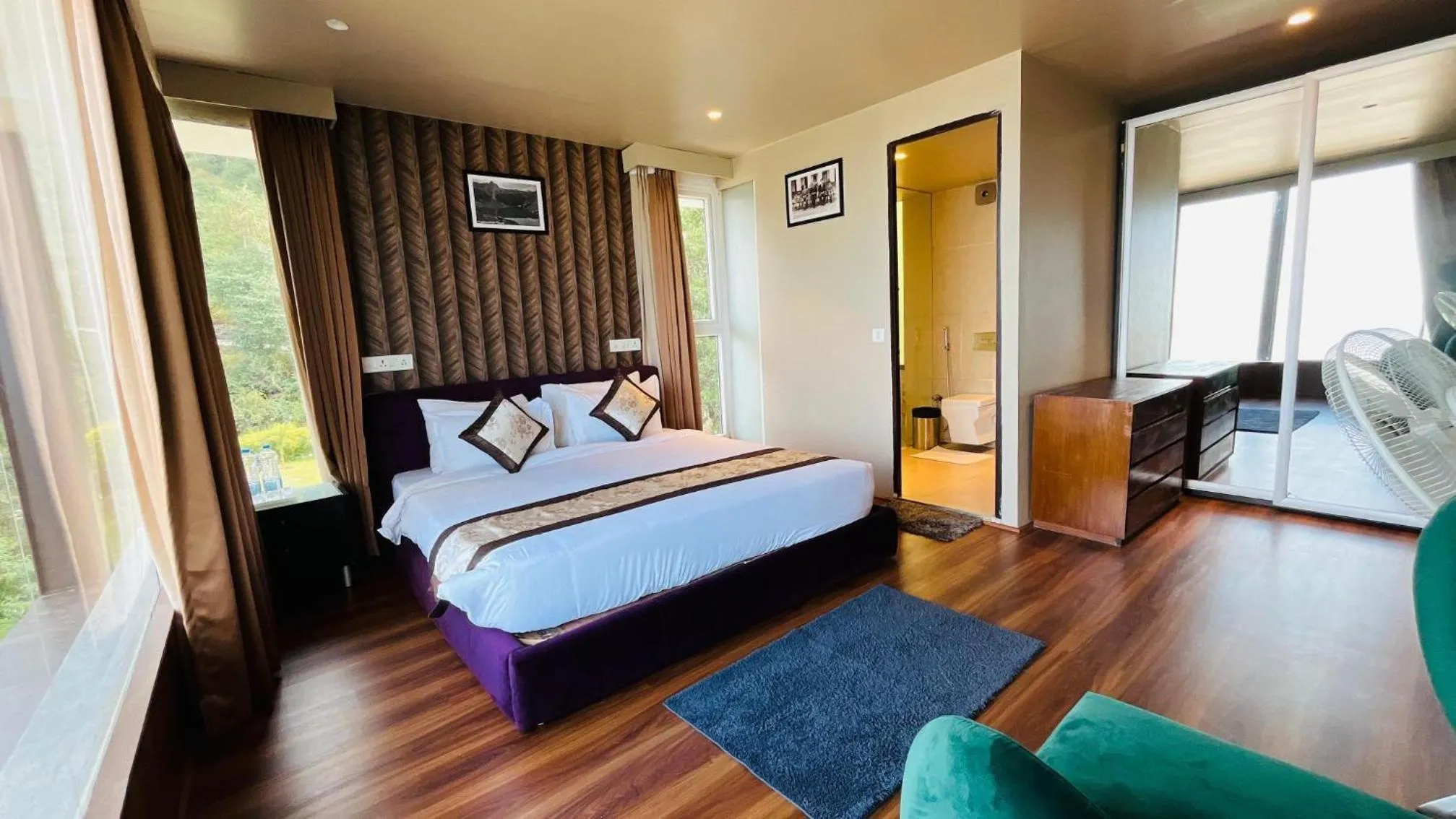 Bed in Aamari Resort