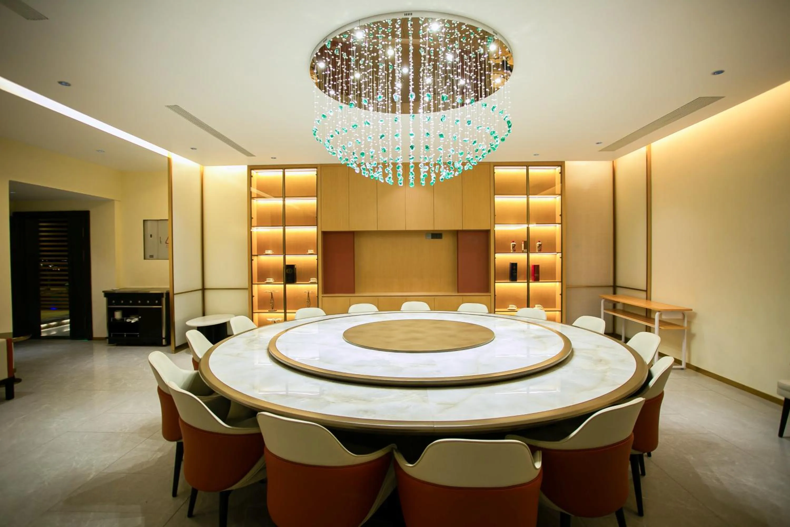 Restaurant/places to eat in Ramada by Wyndham Vientiane Central