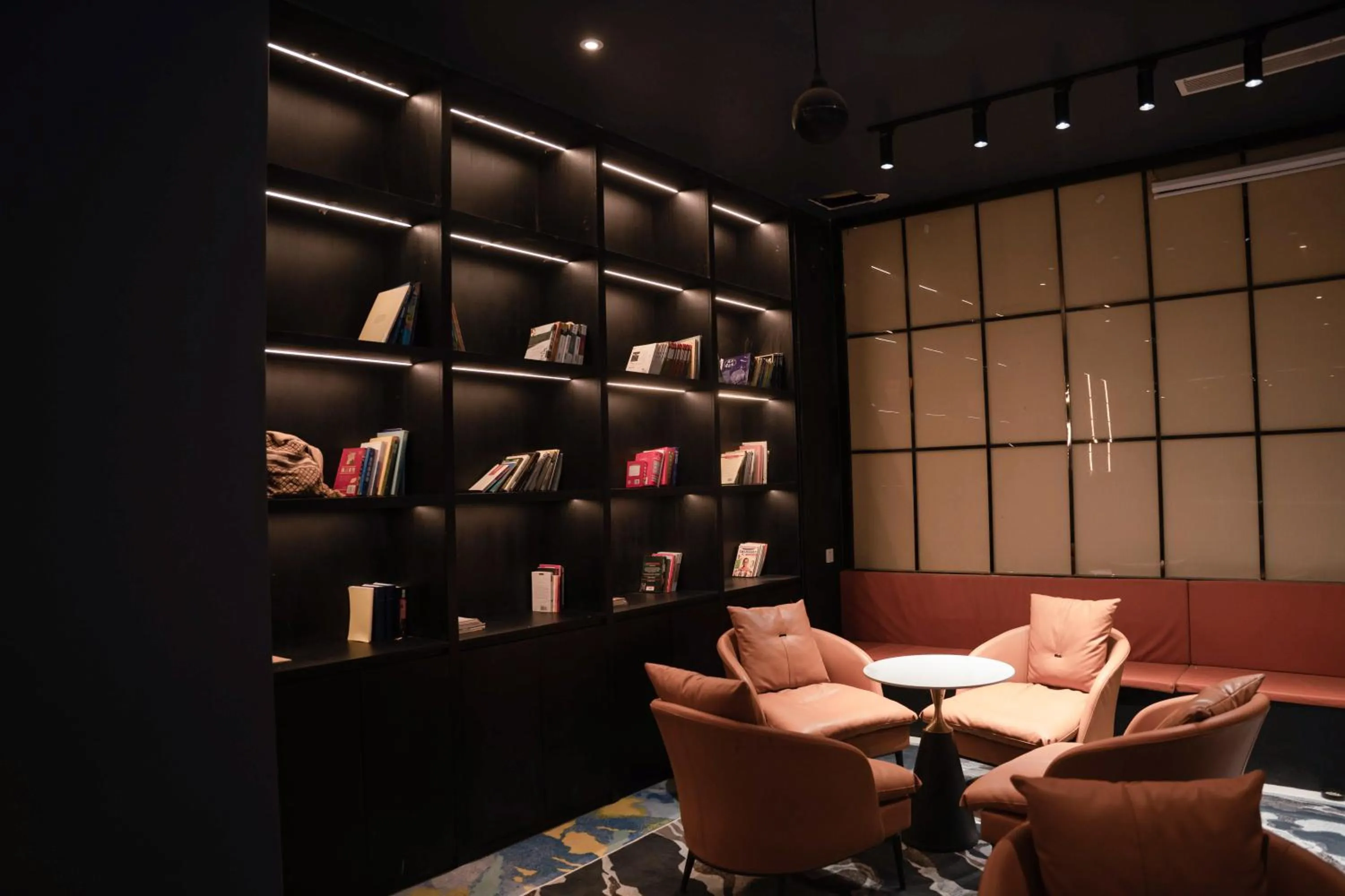 Coffee/tea facilities in Ramada by Wyndham Vientiane Central