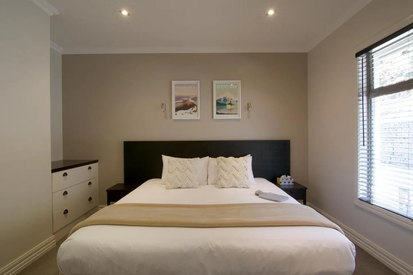 Bed in Cardrona Hotel