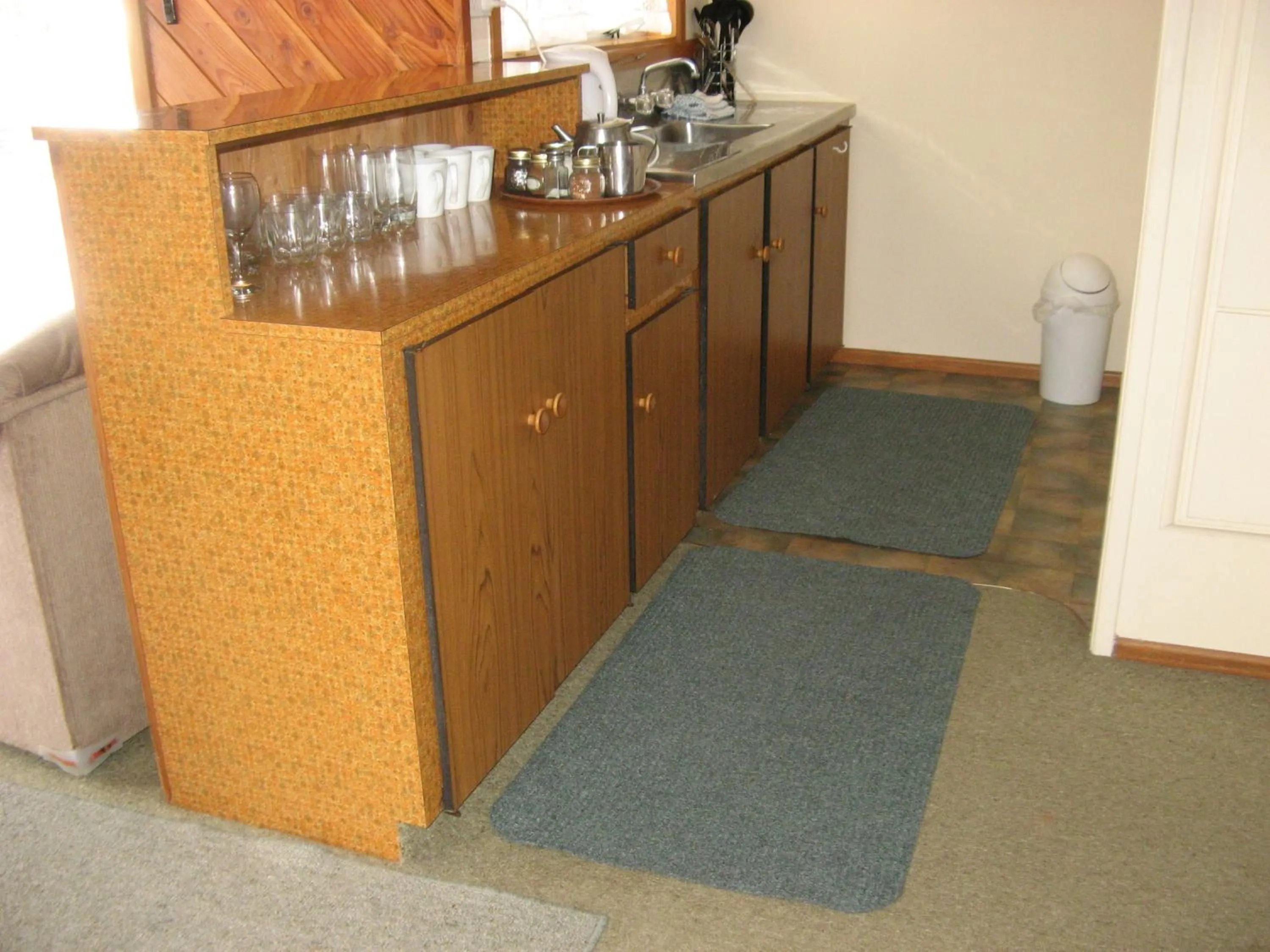 Kitchen or kitchenette in Tongariro River Motel