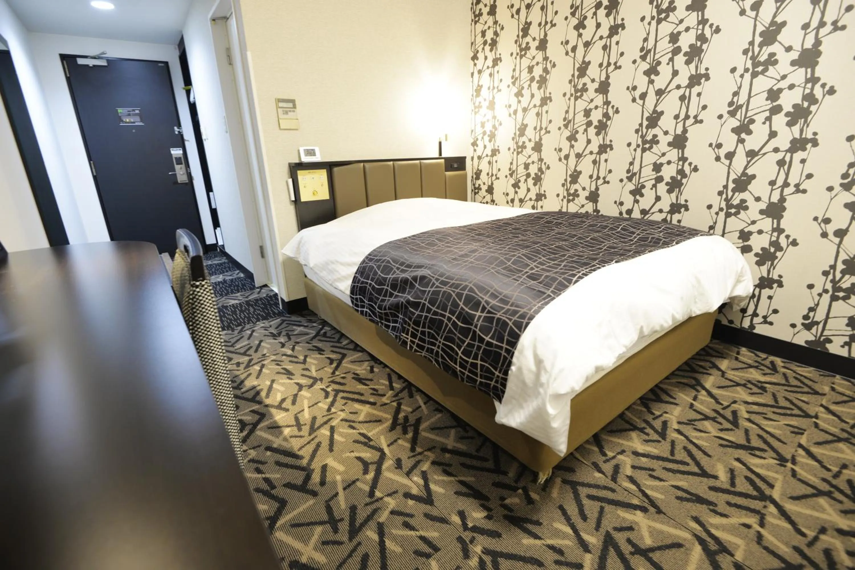 Bed in APA Hotel Mie Kameyama