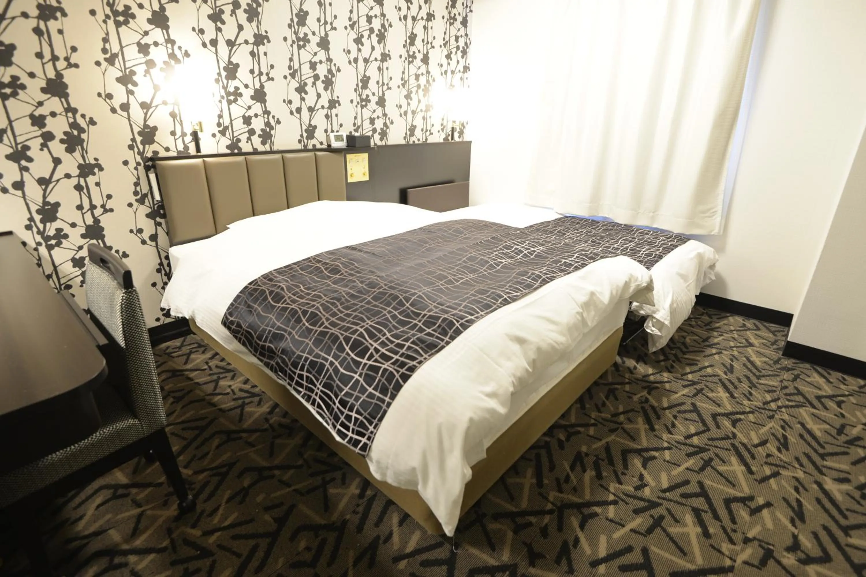 Bed in APA Hotel Mie Kameyama