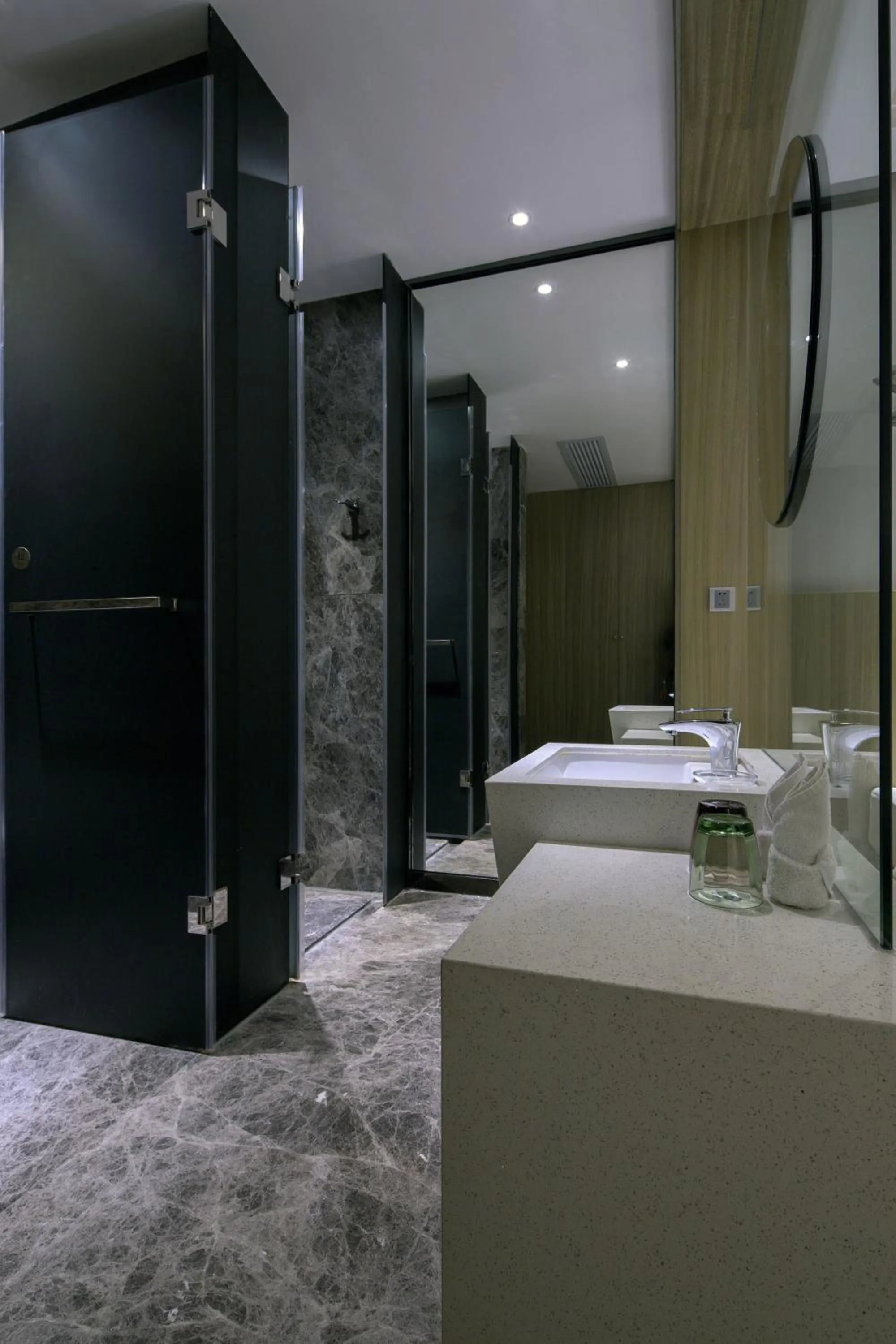 Bathroom in Paco Hotel Tianpingjia Metro Guangzhou